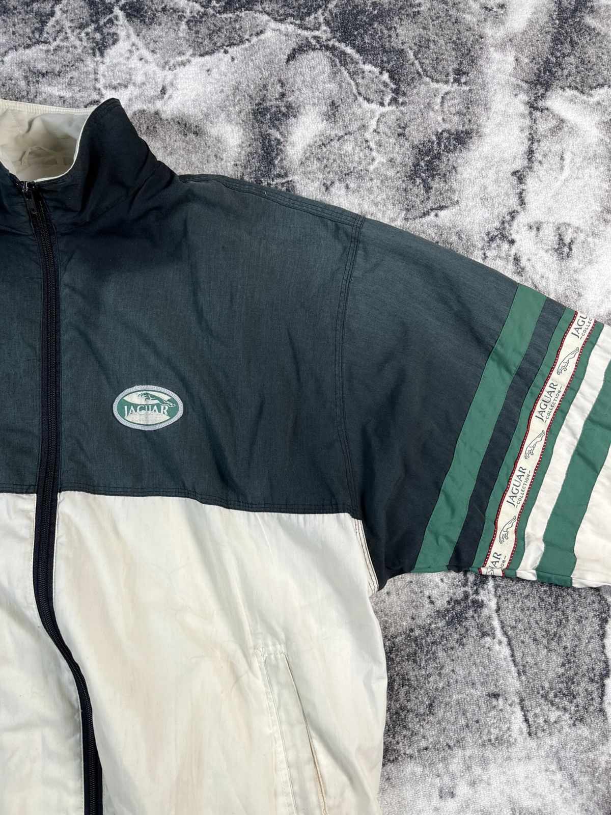 Vintage Vintage Jaguar Track Jacket Green White Zip XL Size US XL / EU 56 / 4 - 7 Thumbnail