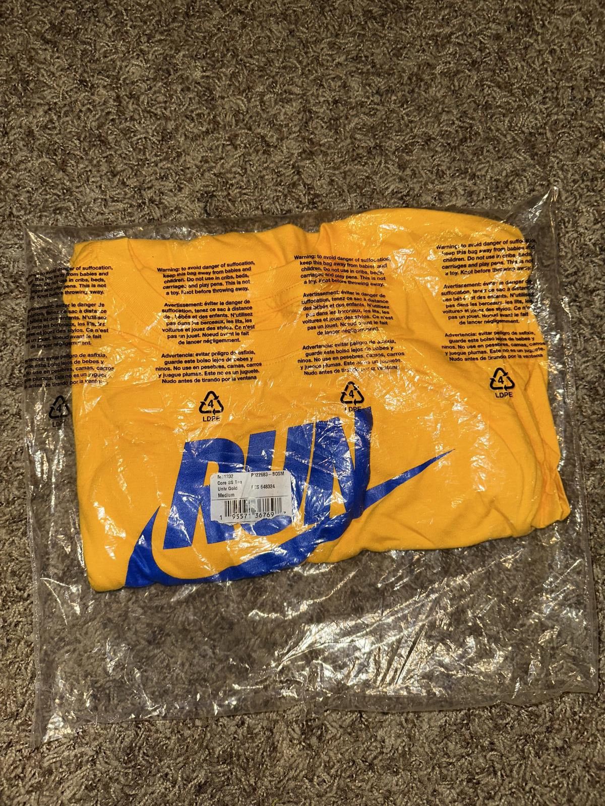 Nike Nike Men’s Boston Marathon "Run Boston" Graphic T-Shirt Size US M / EU 48-50 / 2 - 9 Thumbnail