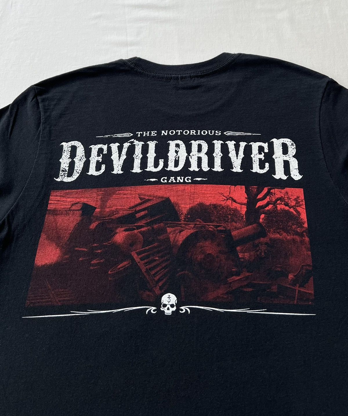 Band Tees Vintage 2010s DevilDriver Outlaws til the End Metal Band Size US M / EU 48-50 / 2 - 10 Thumbnail