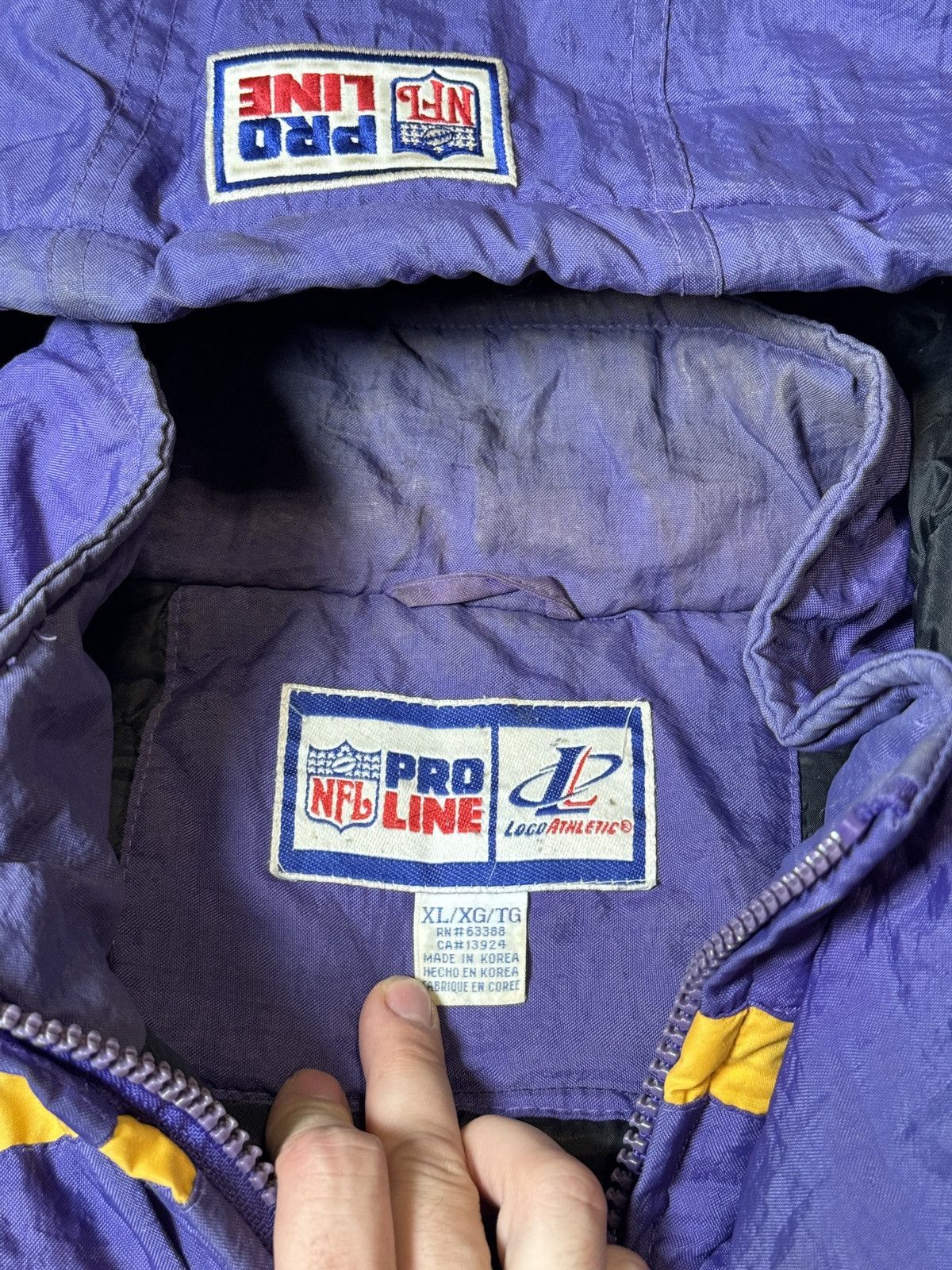 Logo Athletic × NFL × Vintage VTG 90s Minessota Vikings RARE Logo Athletic Full Zip Jacket Size US XL / EU 56 / 4 - 4 Thumbnail