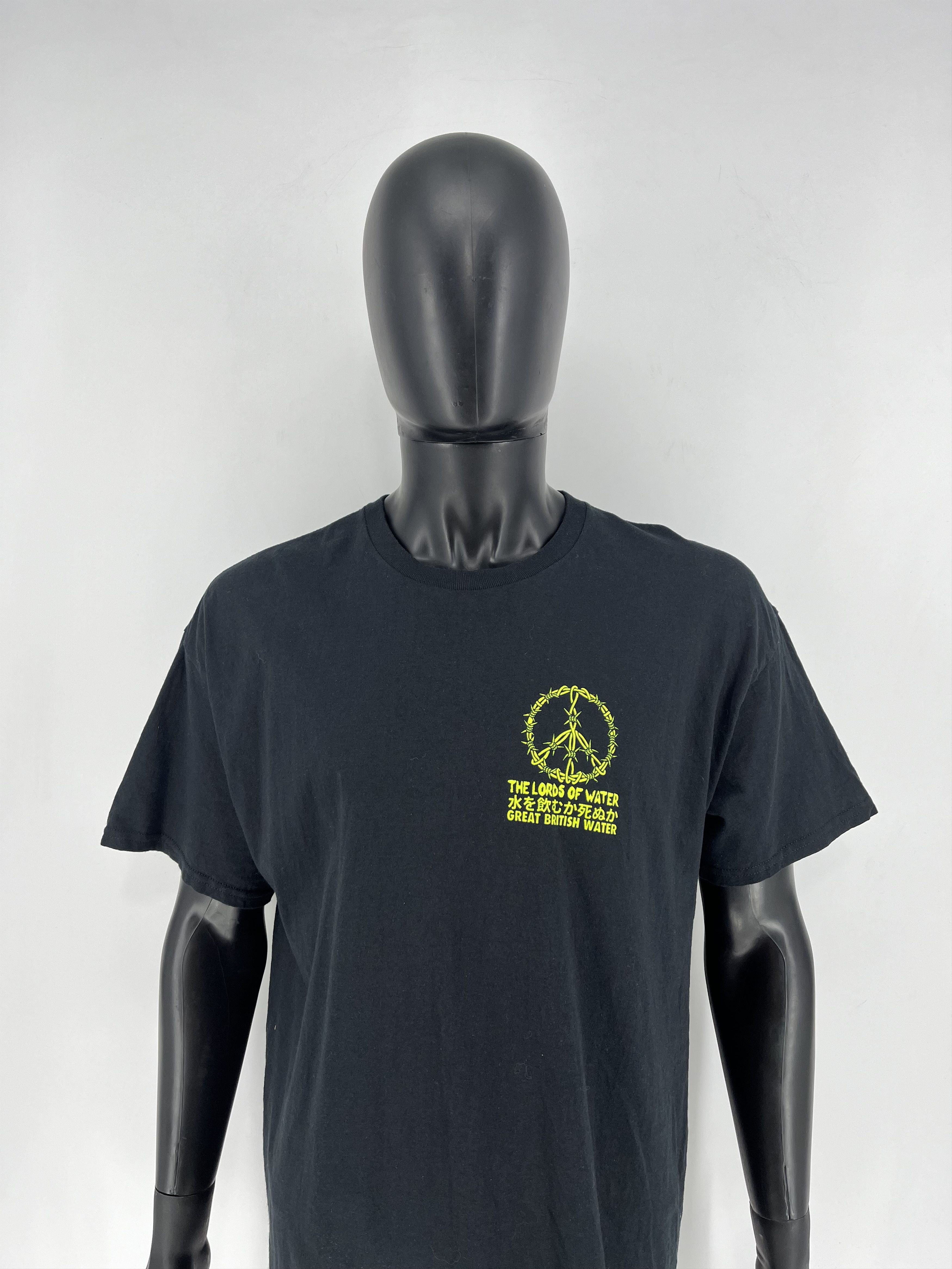 Vintage .Vintage Y2K ADULT “ Sexy Girl Porno XxX “ Graphic Tee Size US XL / EU 56 / 4 - 3 Thumbnail