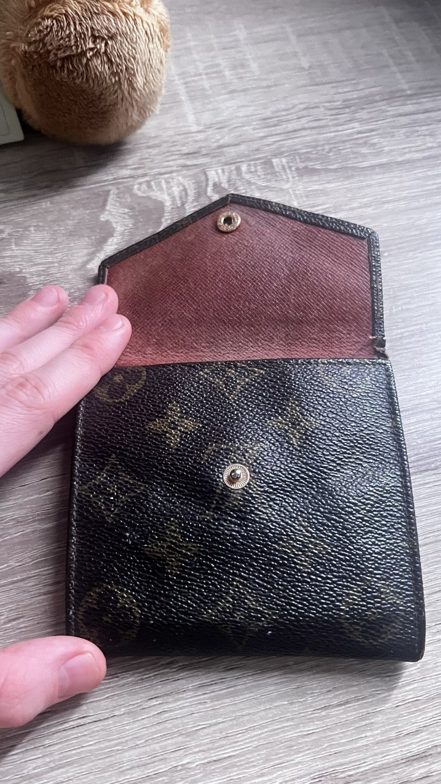 Louis Vuitton Louis Vuitton Wallet Size ONE SIZE - 5 Thumbnail