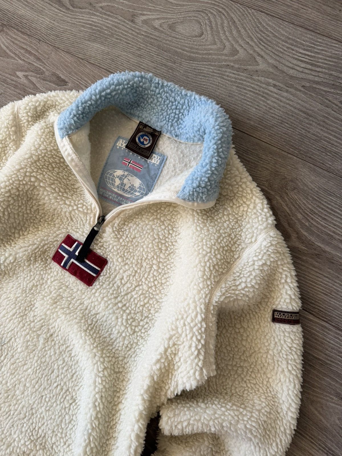 Napapijri Napapijri Central Logo Rare Vintage Expedition Swetaer Size XS / US 0-2 / IT 36-38 - 2 Thumbnail
