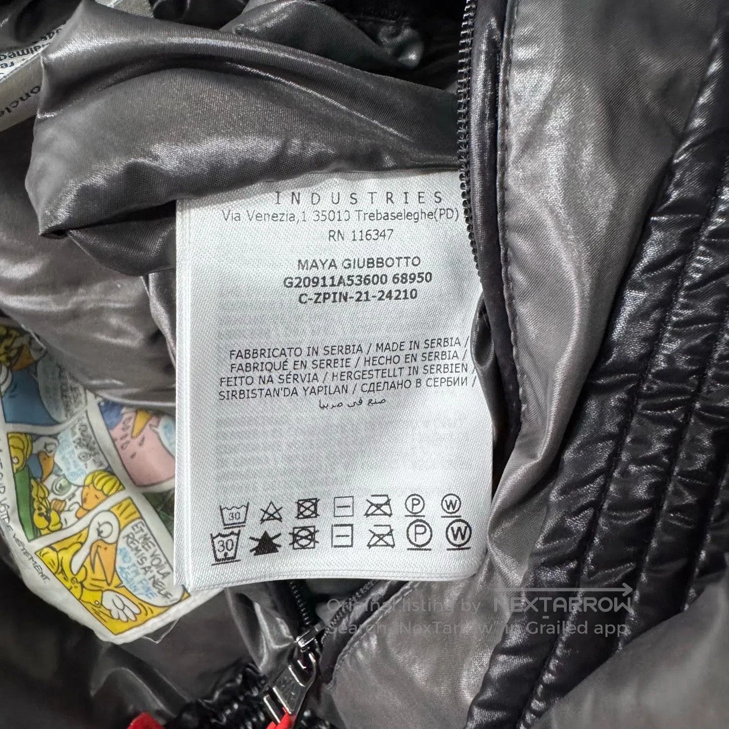 Moncler Moncler Maya Series, Shiny surface; sleeve logo; hooded do Size US S / EU 44-46 / 1 - 8 Thumbnail