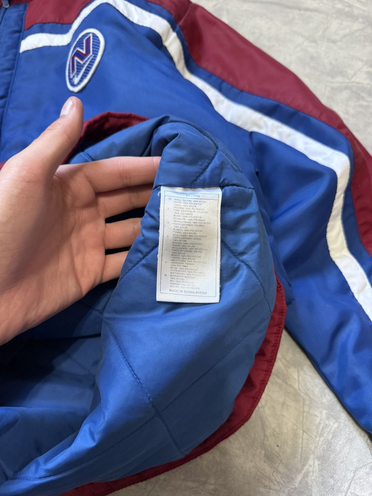 Nike Vintage Nike Big Logo Jacket Size US L / EU 52-54 / 3 - 8 Thumbnail