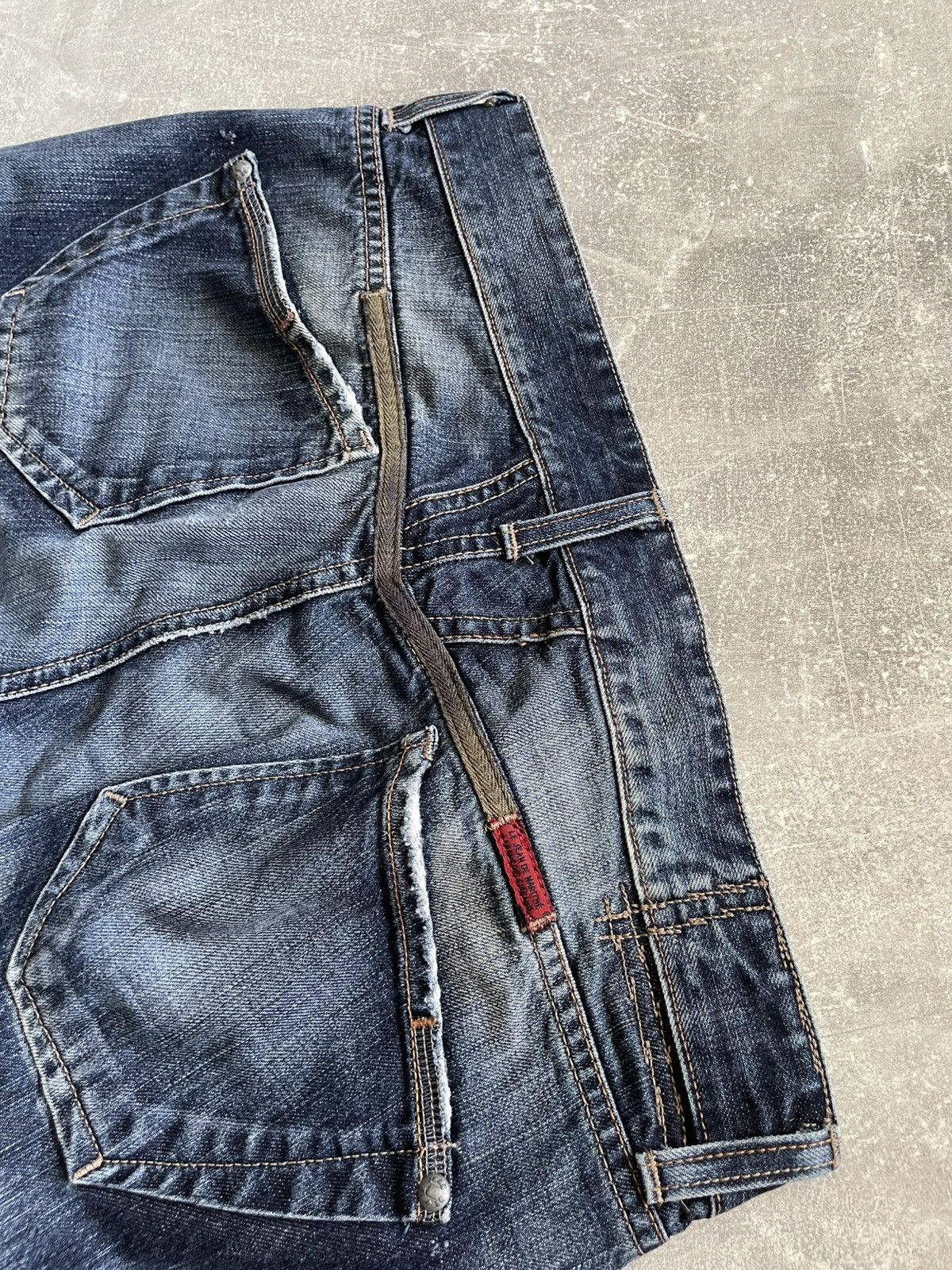 Marithe + Francois Girbaud Vintage Marithe Francois Girbaud Blue Washed Flare Jeans pan Size 30" / US 8 / IT 44 - 2 Thumbnail