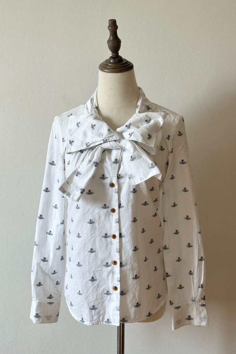 Vivienne Westwood Vivienne Westwood A shirt with a bow tie all over it Size M / US 6-8 / IT 42-44 - 1 Thumbnail