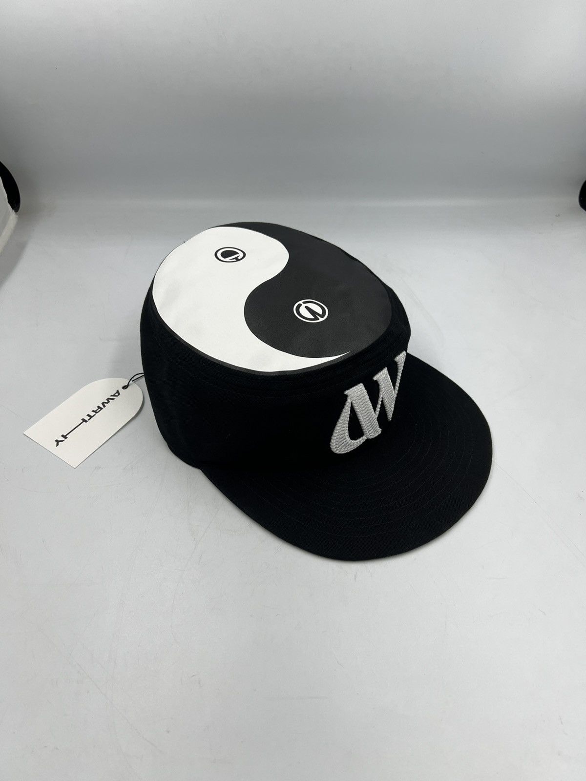 Other AWRTHY PILL BOX CAP "YINYANG" Size ONE SIZE - 4 Thumbnail