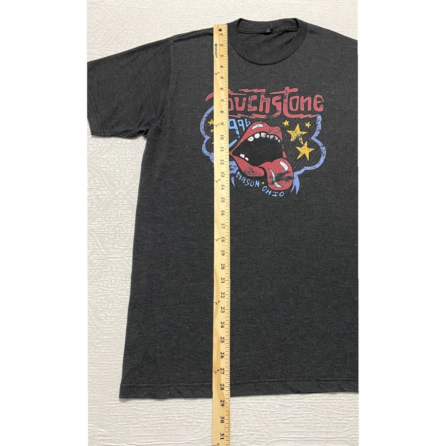 Tultex VINTAGE Touchstone 1996 Mason Ohio Graphic T-Shirt M Concert Band Tee Hot Lips Logo Band Mens Black Short Sleeve Crew Neck Tultex Shirt Size US M / EU 48-50 / 2 - 5 Thumbnail