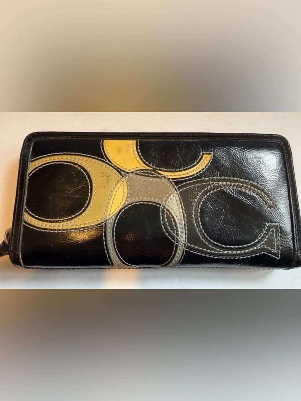 Coach Coach Signature Patchwork Leather Zip Around Wallet Size ONE SIZE - 1 Thumbnail