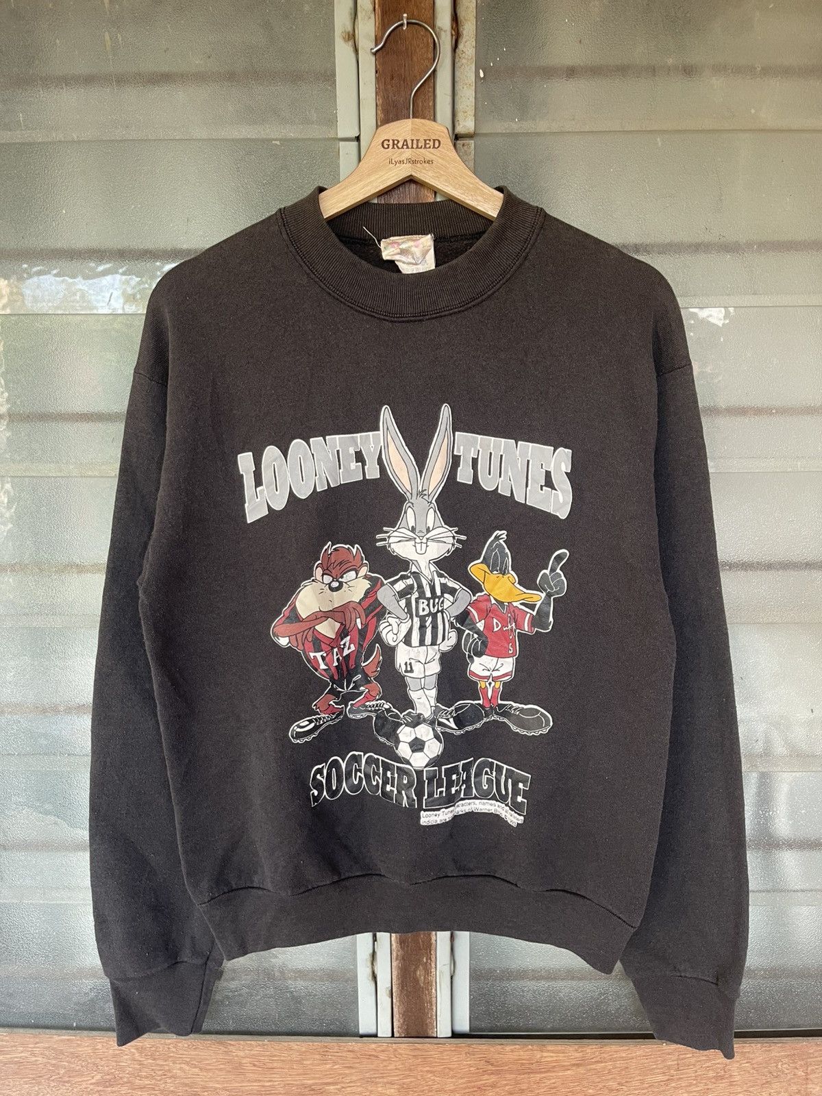 Warner Bros Vintage 90's Looney Tunes Warner Bros Soccer League Design Size US M / EU 48-50 / 2 - 2 Thumbnail