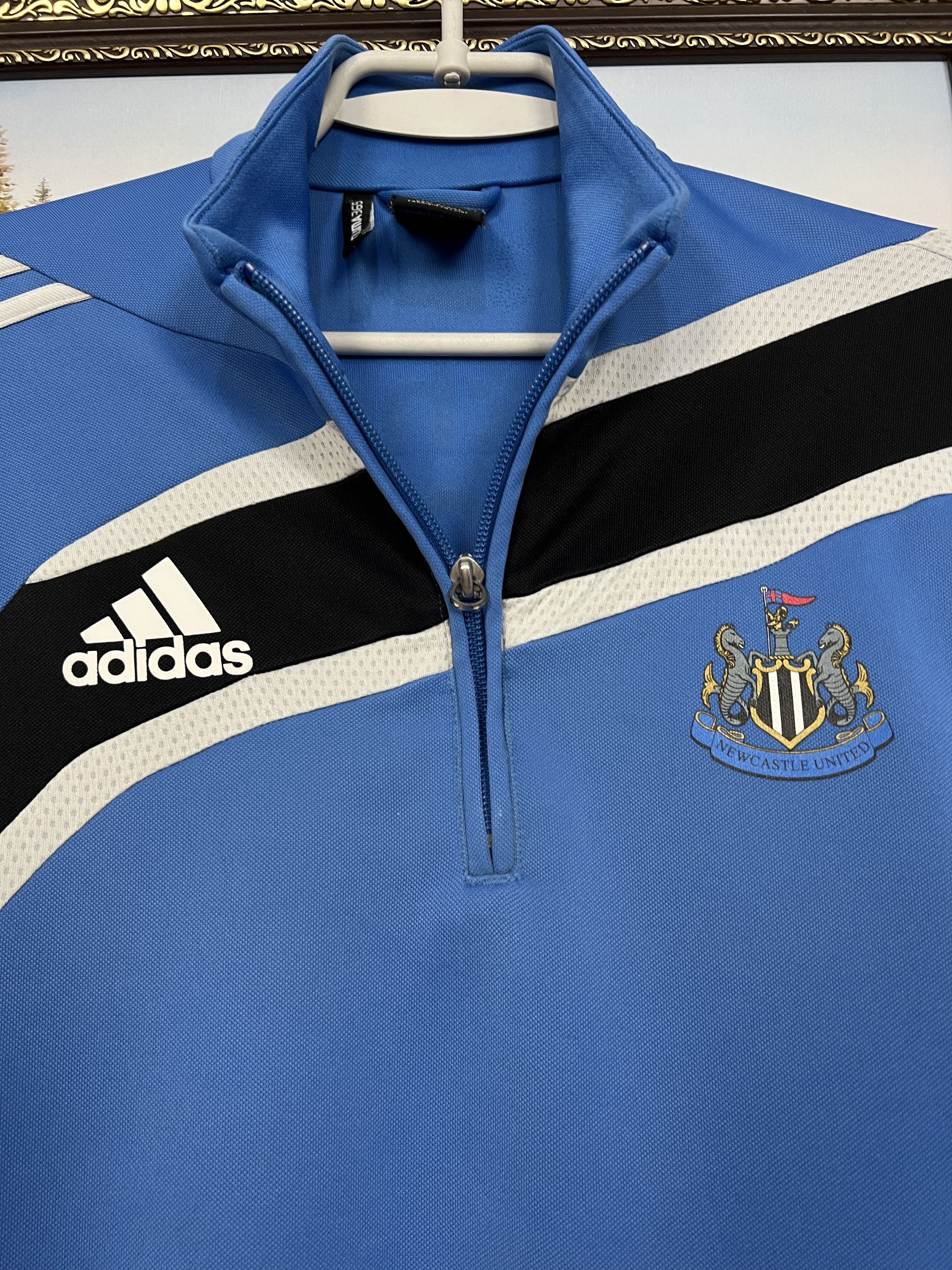 Adidas Vintage Adidas Newcastle United Football Sweatshirt Soccer Size US S / EU 44-46 / 1 - 3 Thumbnail