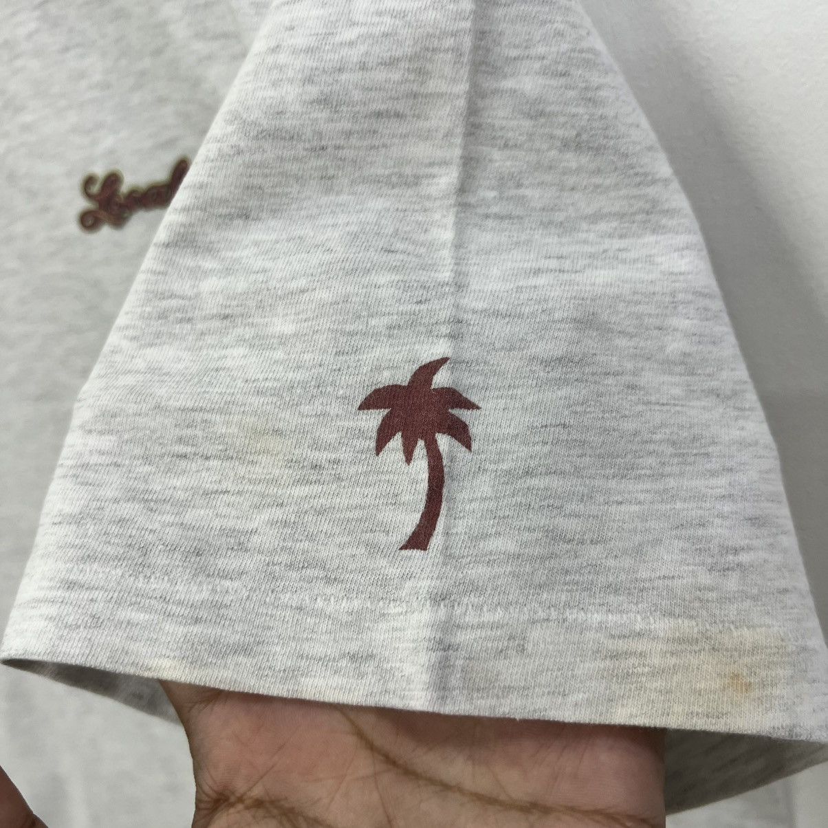 Vintage LOCAL MOTION HAWAII VINTAGE SURFING BACKHIT TSHIRT Size US L / EU 52-54 / 3 - 8 Thumbnail