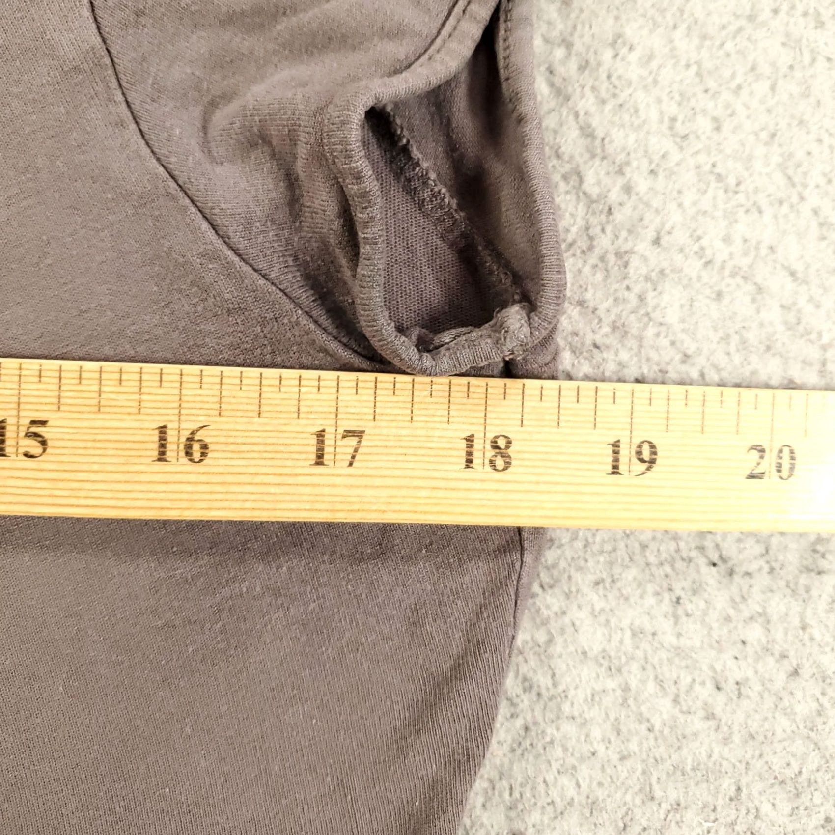 Boden Boden Top Womens 10 Gray Cap Sleeve Embroidered Knit Blouse Long Rounded Neck Casual, Party, Travel Womens Regular 10 Gray Bod en Size L / US 10 / IT 46 - 5 Thumbnail