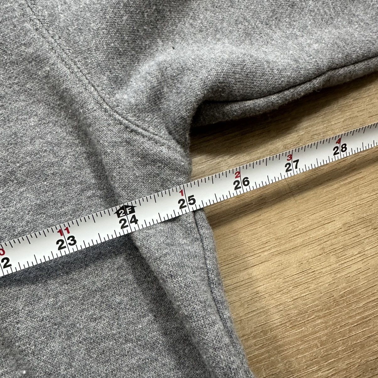 Nike Vintage 2000s Nike Team Kansas State Center Swoosh Hoodie Size US L / EU 52-54 / 3 - 10 Thumbnail