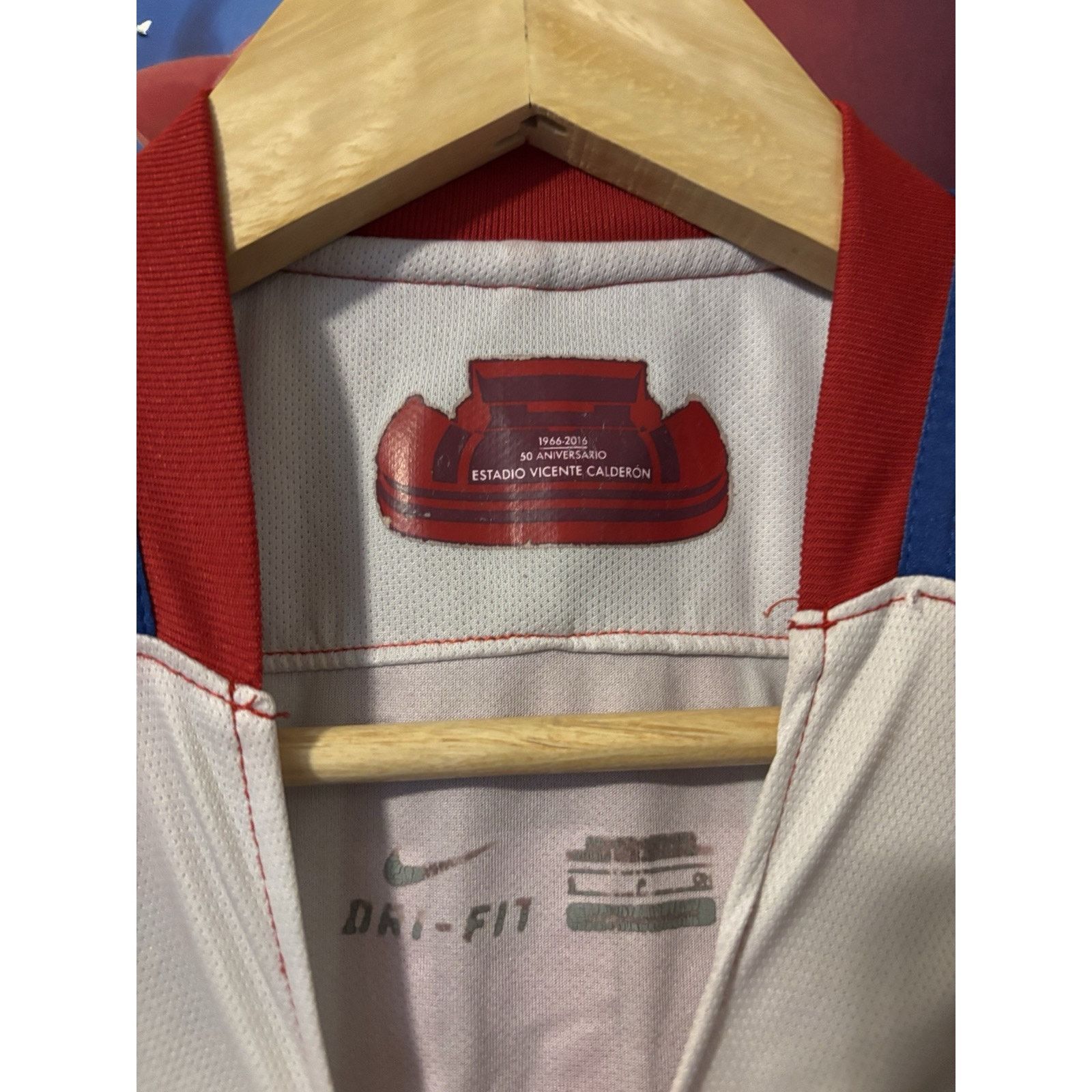 Nike Nike Atletico Madrid N 6 Men's Small Soccer Trikot Jersey Size US S / EU 44-46 / 1 - 6 Thumbnail