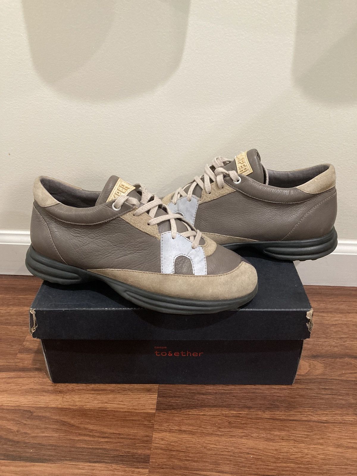 Camper Low top sneaker Size US 8 / EU 41 - 1 Thumbnail