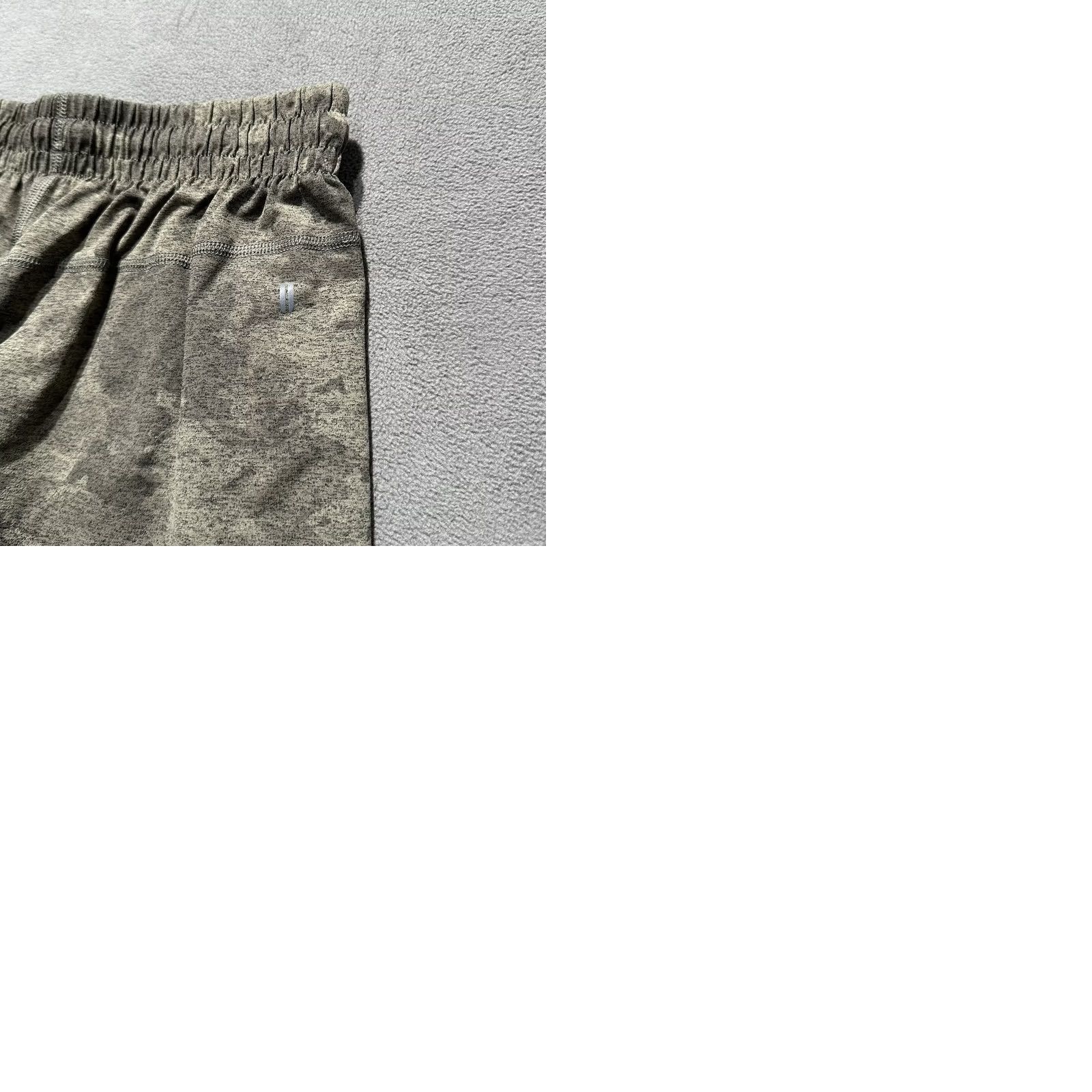 Vintage NOBULL Shorts Mens S Green Camo Training Gym Workout Fitness Lightweight EUC Size US 29 - 9 Thumbnail
