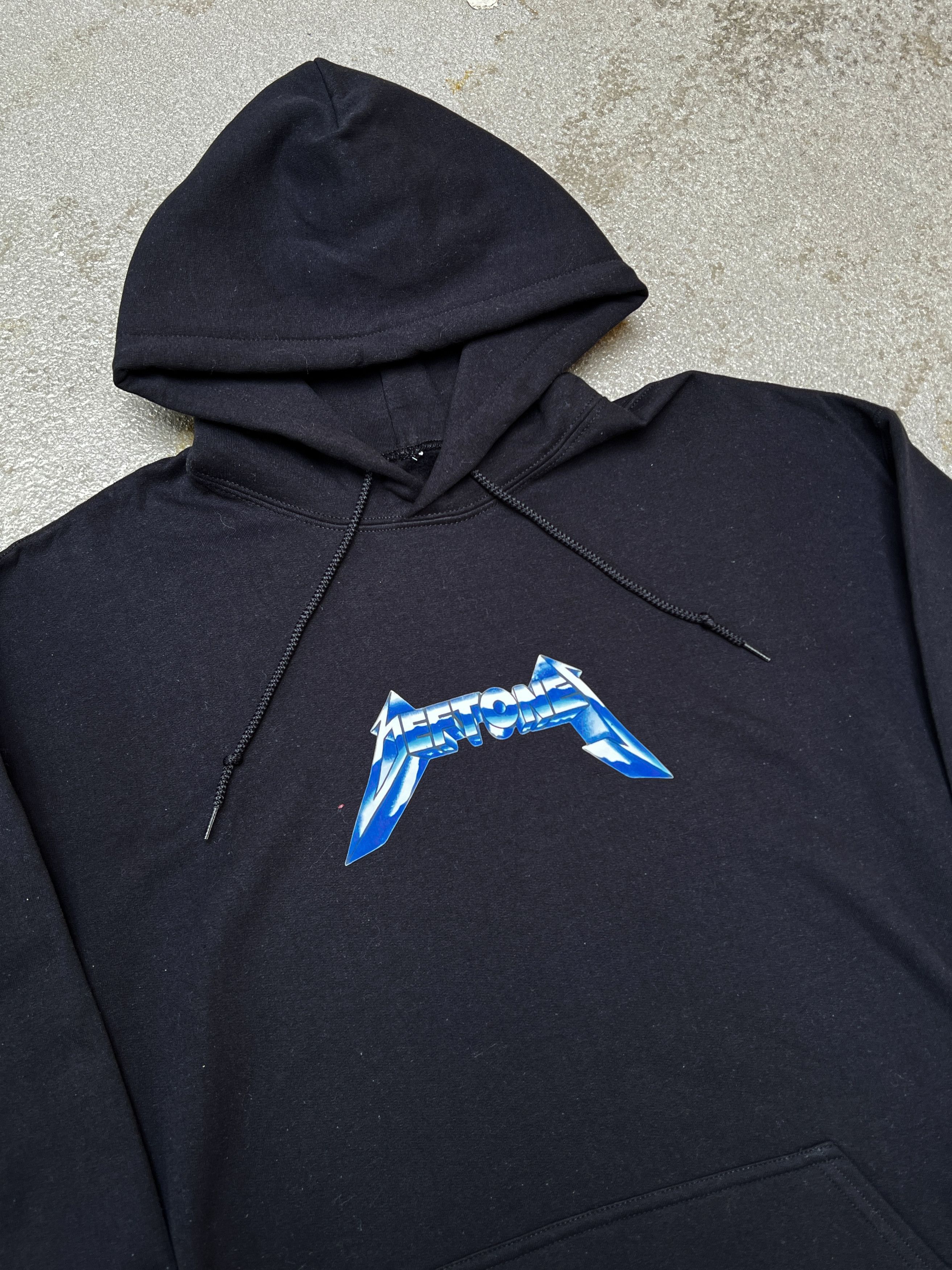 Gildan Deftones Metallica Logo Hoodie Size US XL / EU 56 / 4 - 1 Thumbnail