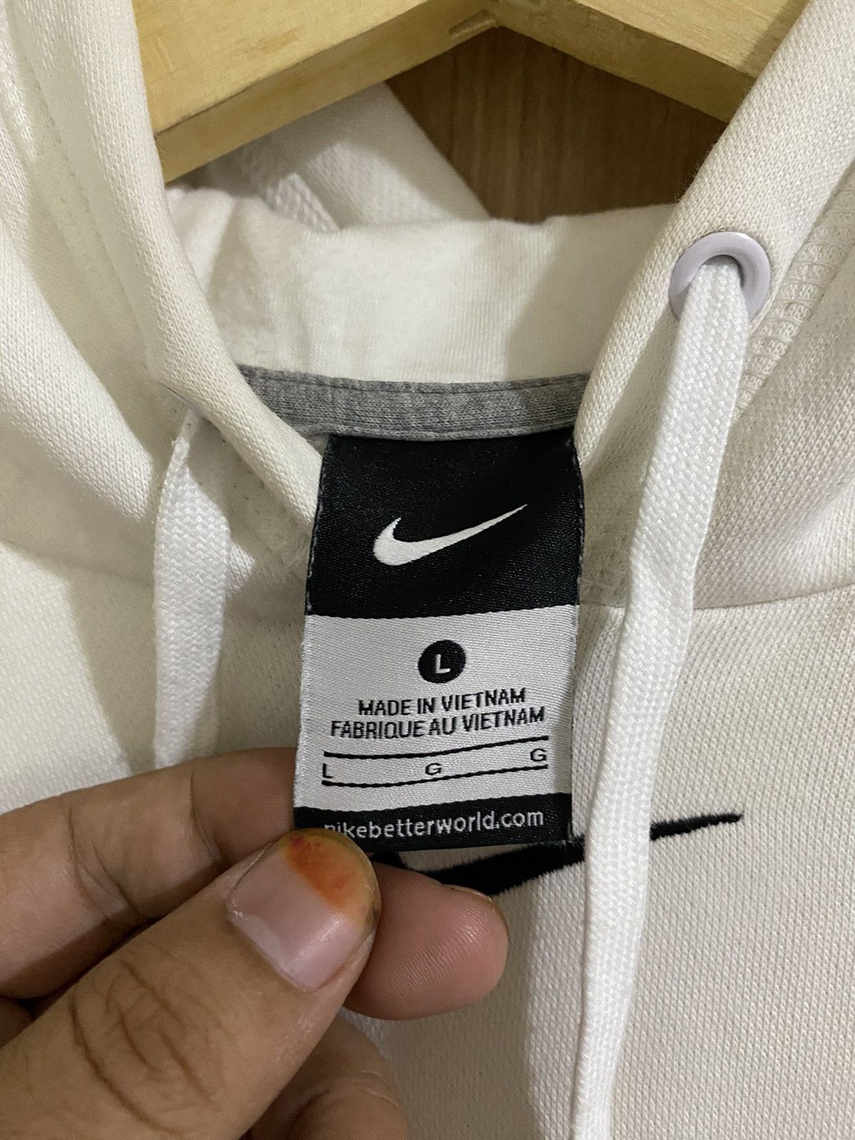 Nike × Vintage nike center white hoodie eminem used Size US L / EU 52-54 / 3 - 13 Thumbnail