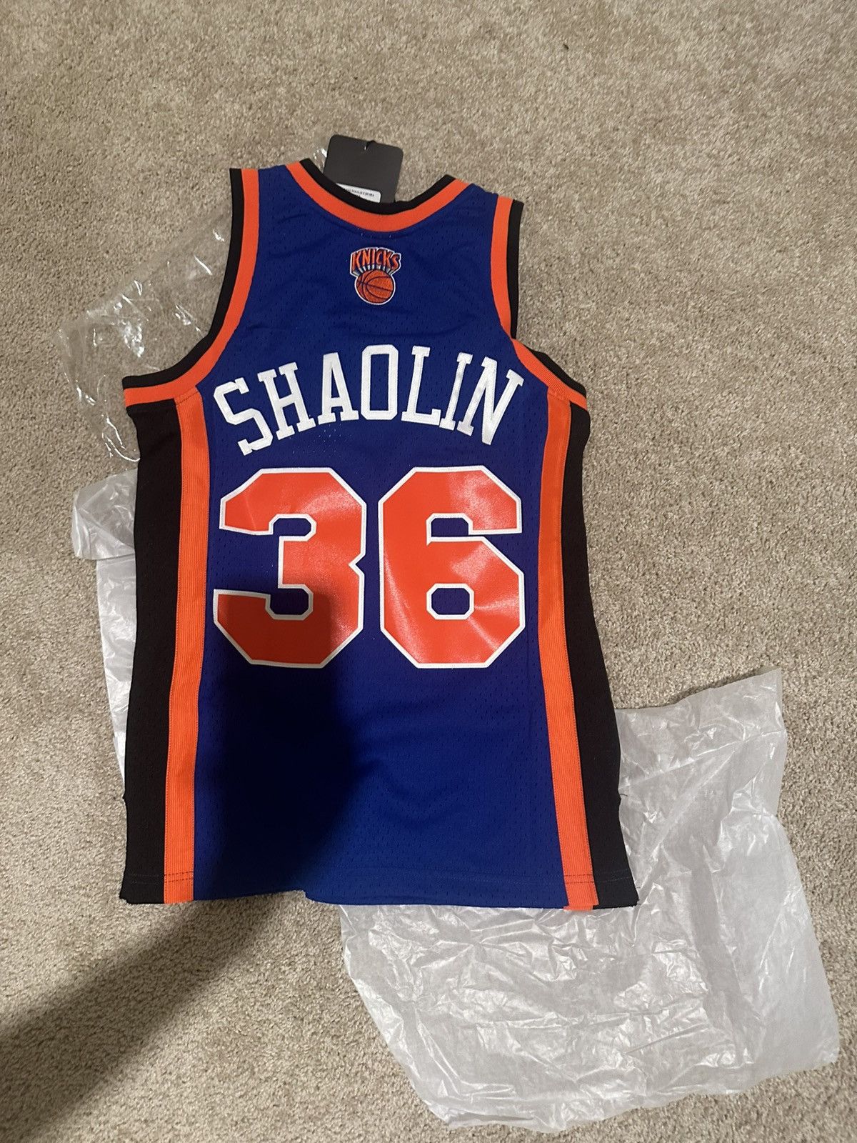 Mitchell & Ness NBA WU TANG SHAOLIN X BRNBA REMIX JERSEY KNICKS (SMALL) Size US S / EU 44-46 / 1 - 4 Thumbnail