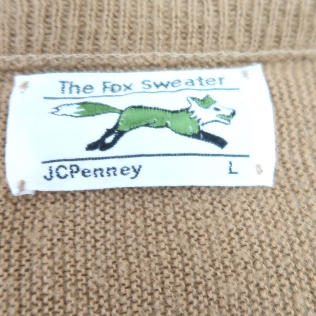 JCPenney VINTAGE The Fox Sweater JCPenney tan wool knit v-neck sweater Men’s L 80s 70s Union made Size US L / EU 52-54 / 3 - 3 Thumbnail
