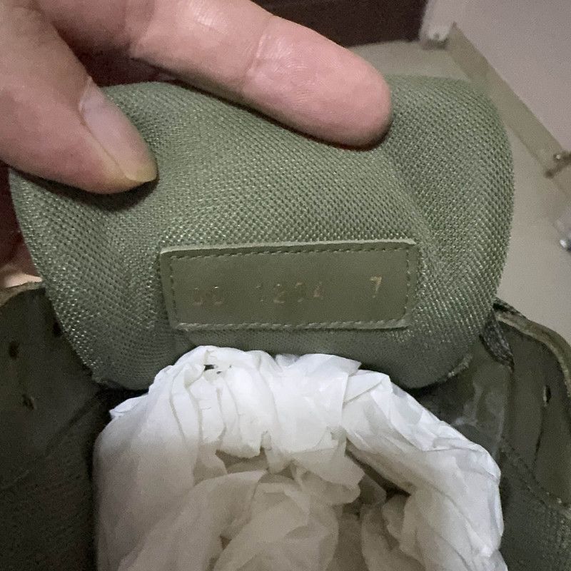 Louis Vuitton Louis Vuitton Green Suede Low-Top Sneakers -2508 Size US 8 / EU 41 - 5 Thumbnail