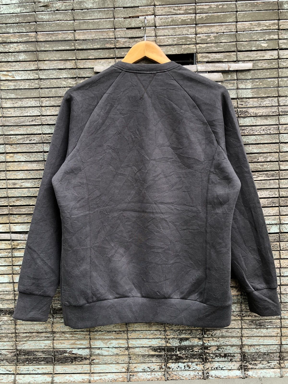Montbell Vintage 90s Montbell Quilted Crewneck Sweatshirts Size US L / EU 52-54 / 3 - 9 Thumbnail