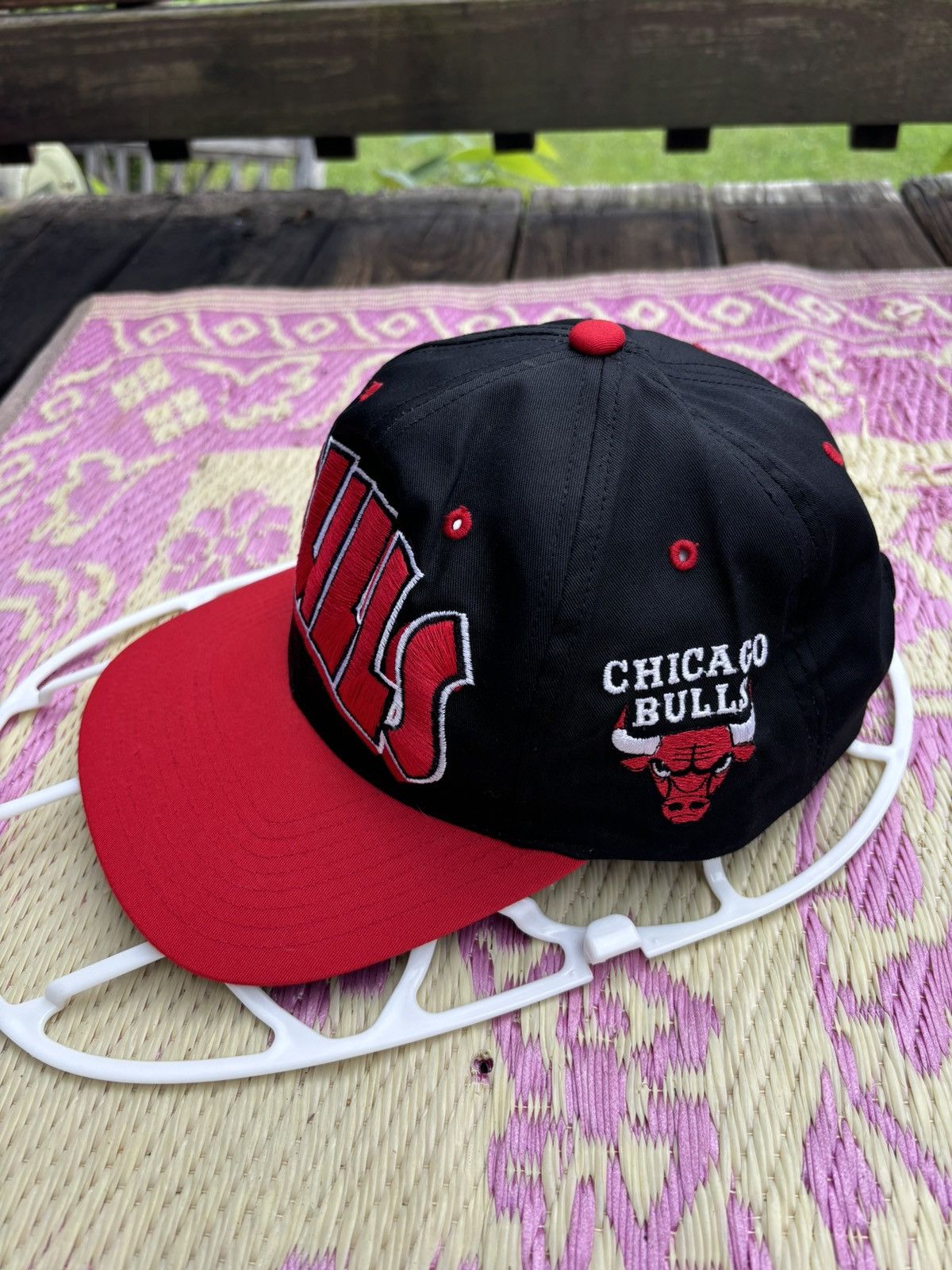 NBA × Twins × Vintage Chicago Bulls Bubble Logo NBA Twins Snapback 90’s Vintage Size ONE SIZE - 2 Thumbnail
