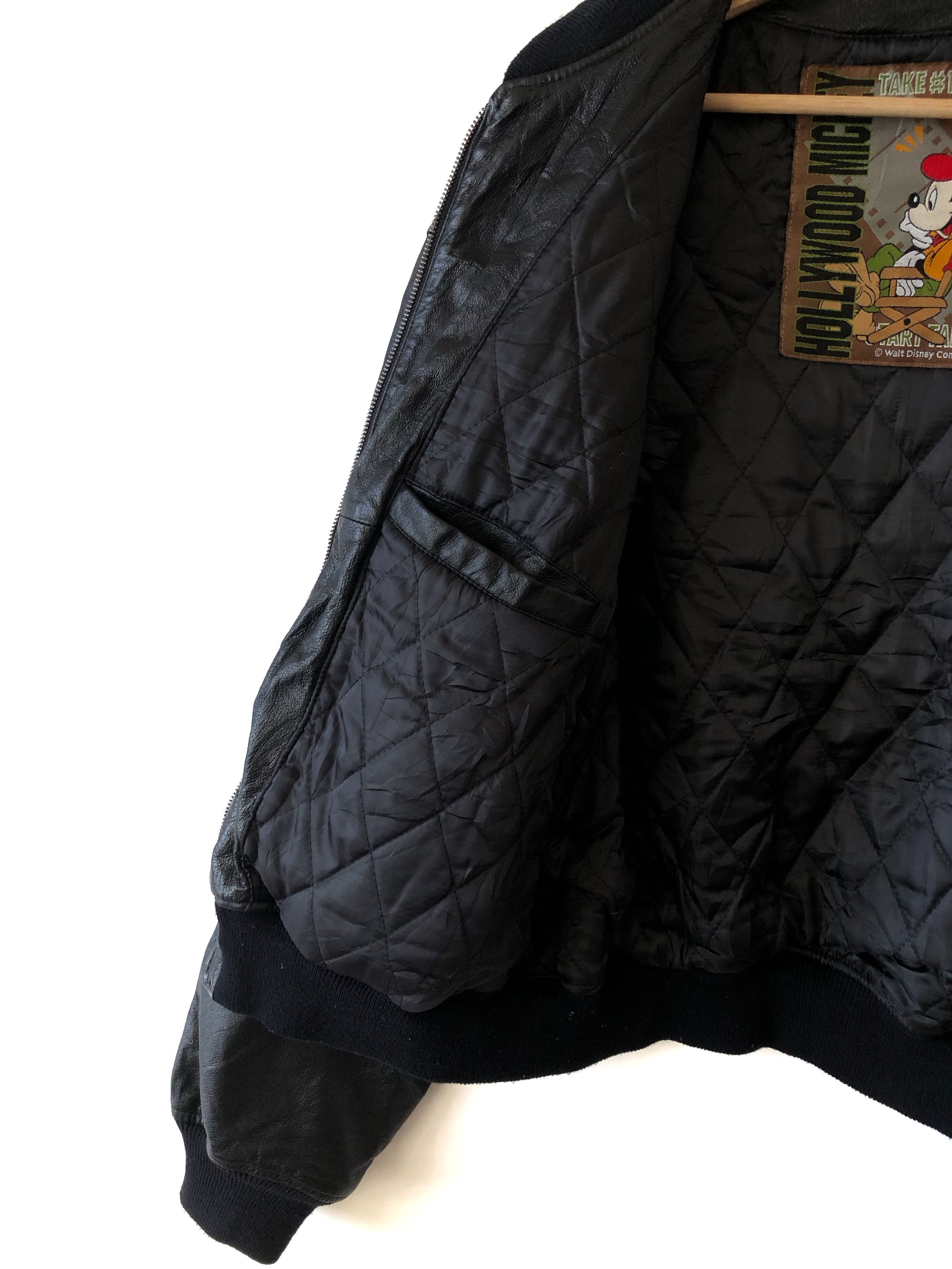 Disney RARE🔥VINTAGE 90’S WALT DISNEY PIG SKIN BOMBER JACKET Size US L / EU 52-54 / 3 - 7 Thumbnail