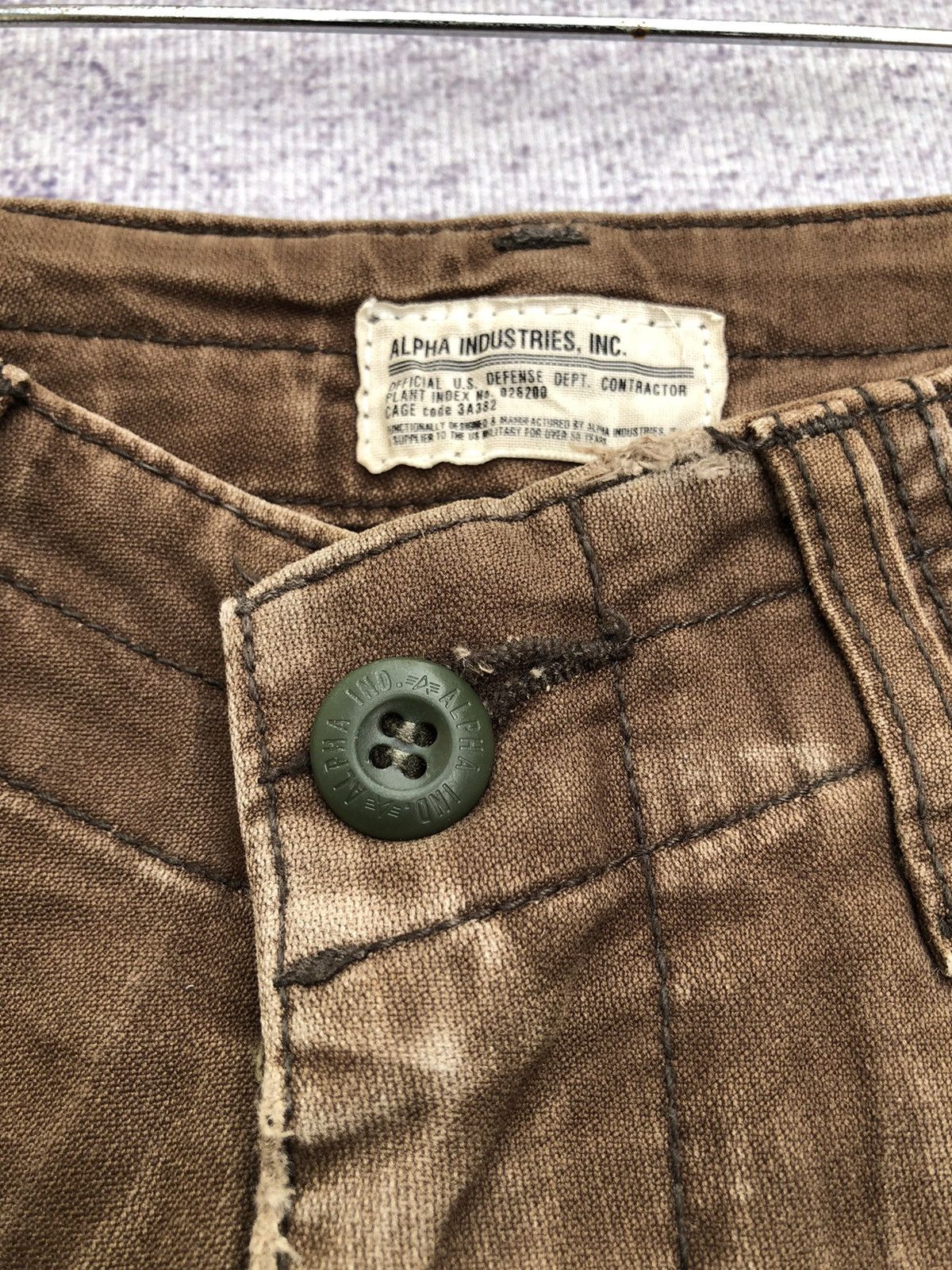 Alpha Industries × Japanese Brand Japanese Cargo Pants Faded Brown Vintage Pattern Size US 26 / EU 42 - 8 Thumbnail