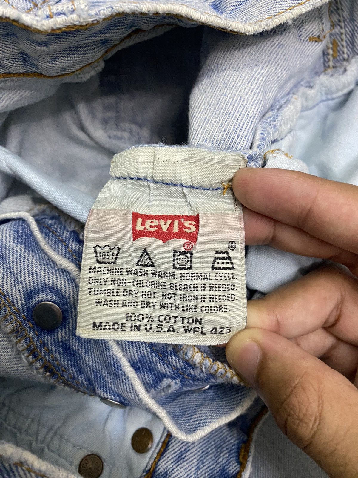 Levi's × Vintage LEVIS 501 MADE IN USA BLUE WASH DISTRESSED DENIM JEANS Size US 27 - 7 Thumbnail