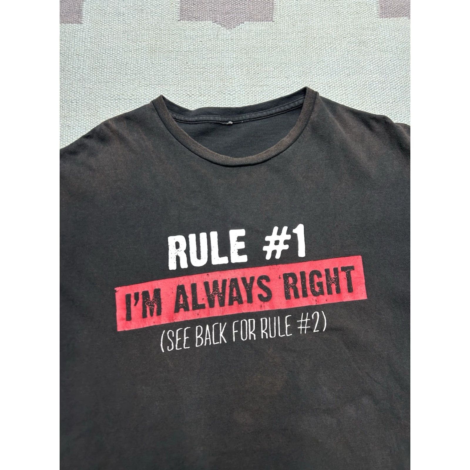 Hot Topic VINTAGE Rule #1 I’m Always Right Funny T-Shirt Mens XL Black L/XL Graphic Y2K faded Size US XL / EU 56 / 4 - 3 Thumbnail