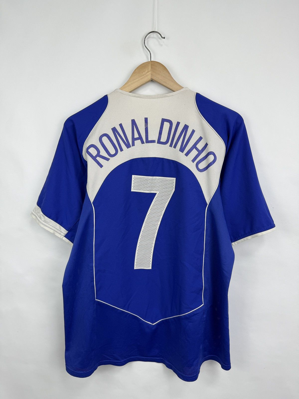 Nike 🇧🇷 Vintage 00s Ronaldinho Brazil Nike Soccer Jersey Retro Y2K Size US M / EU 48-50 / 2 - 11 Thumbnail