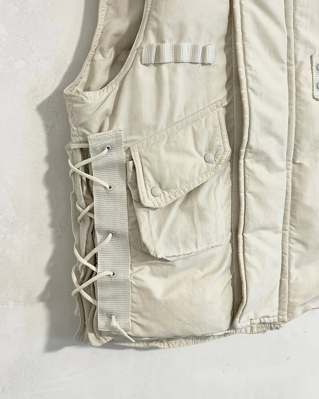 Helmut Lang HELMUT LANG ARCHIVAL AW99 GOOSE DOWN MILITARY FLAK VEST Size US S / EU 44-46 / 1 - 3 Thumbnail