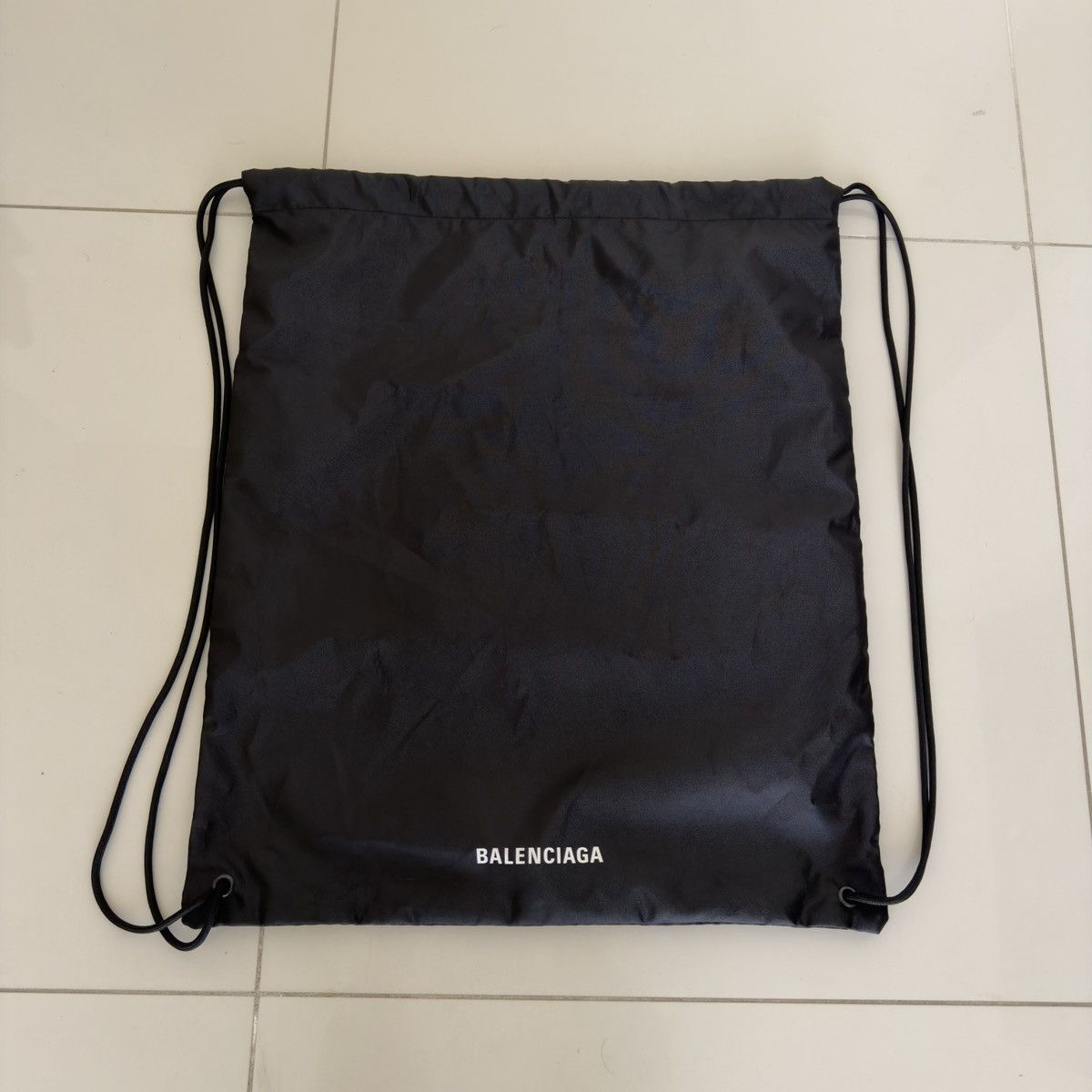 Balenciaga Balenciaga Nylon Drawstring Bag XL 🚫READ DESCRIPTION🚫 Size ONE SIZE - 1 Thumbnail
