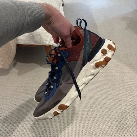 Nike Nike React Element 87 "Dusty Peach" Size US 11.5 / EU 44-45 - 2 Thumbnail