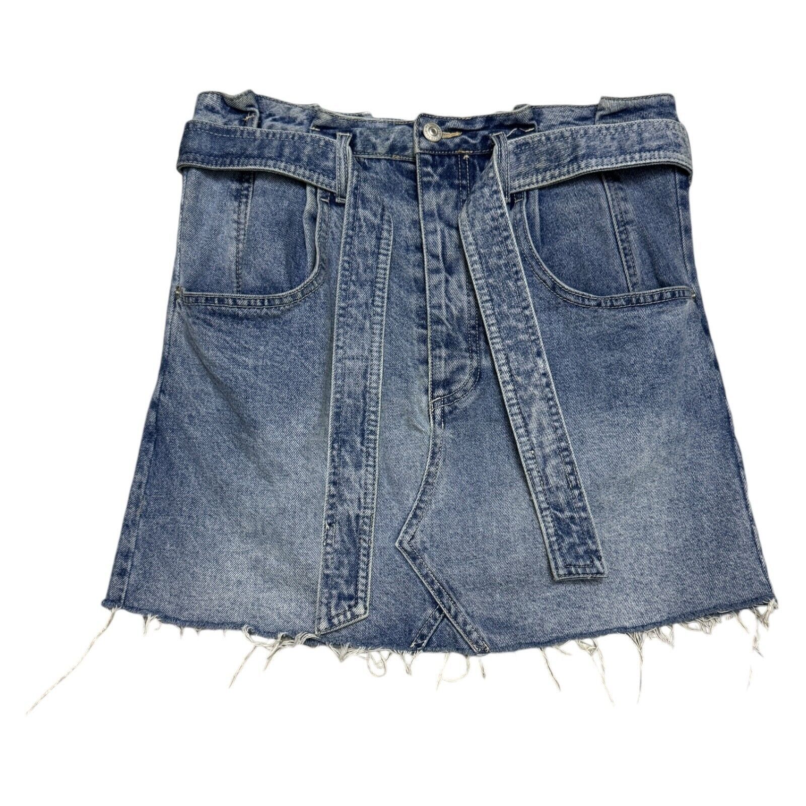 Free People FREE PEOPLE Designer We The Free Denim Jean Mini Skirt Belt Size 30" / US 8 / IT 44 - 1 Thumbnail