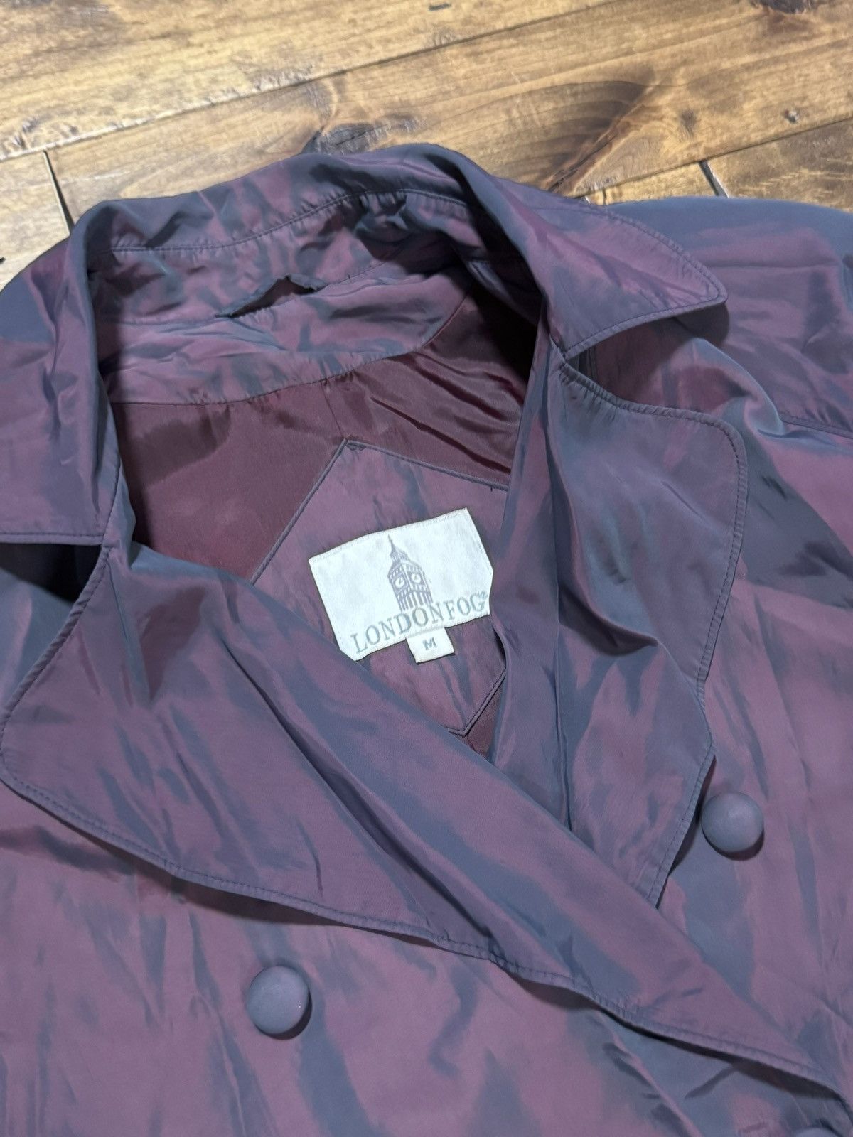 London Fog vintage iridescent London Fog trench coat Size US M / EU 48-50 / 2 - 13 Thumbnail