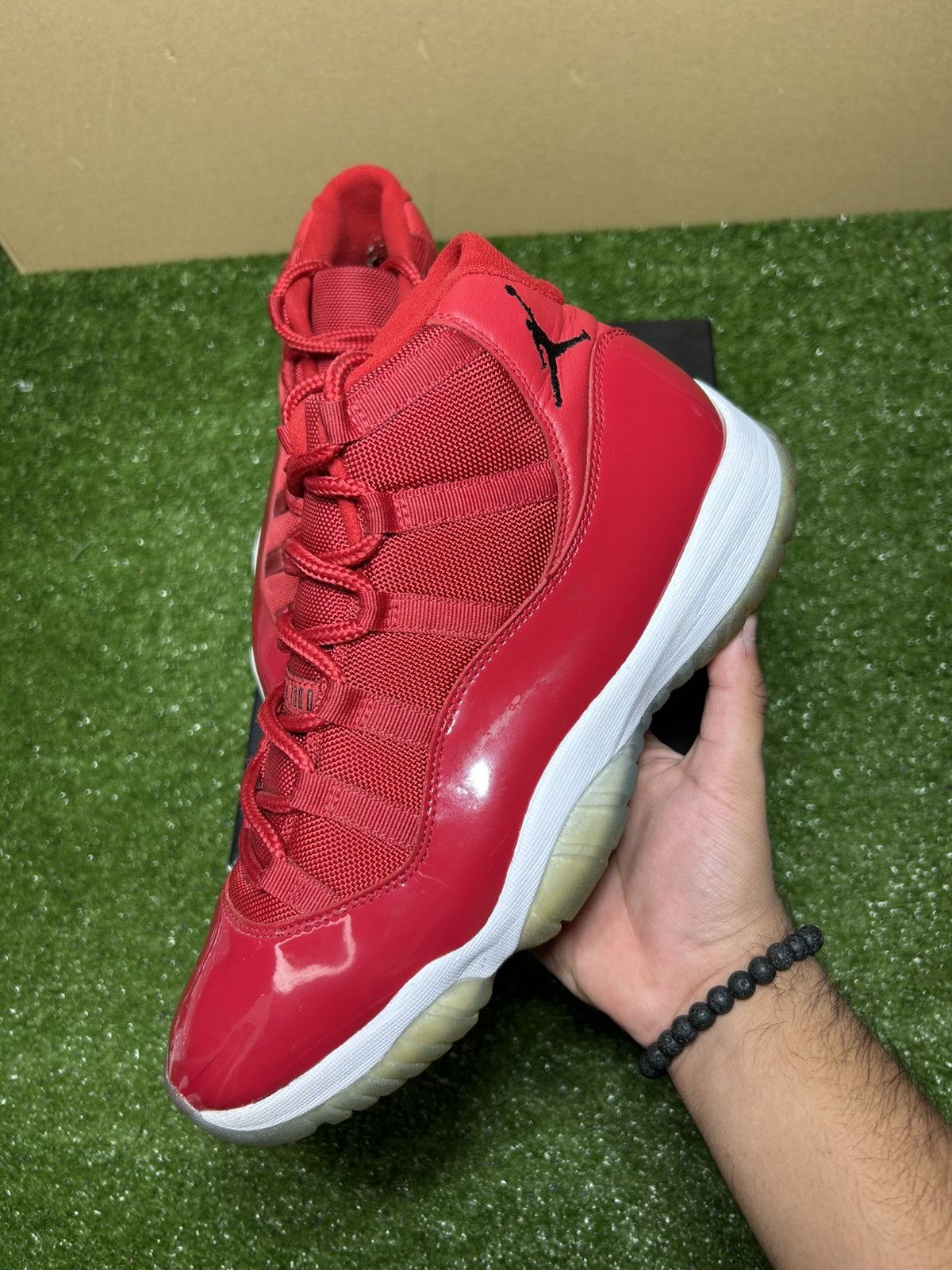 Jordan Brand Jordan 11 win like 96 Size US 10.5 / EU 43-44 - 2 Thumbnail