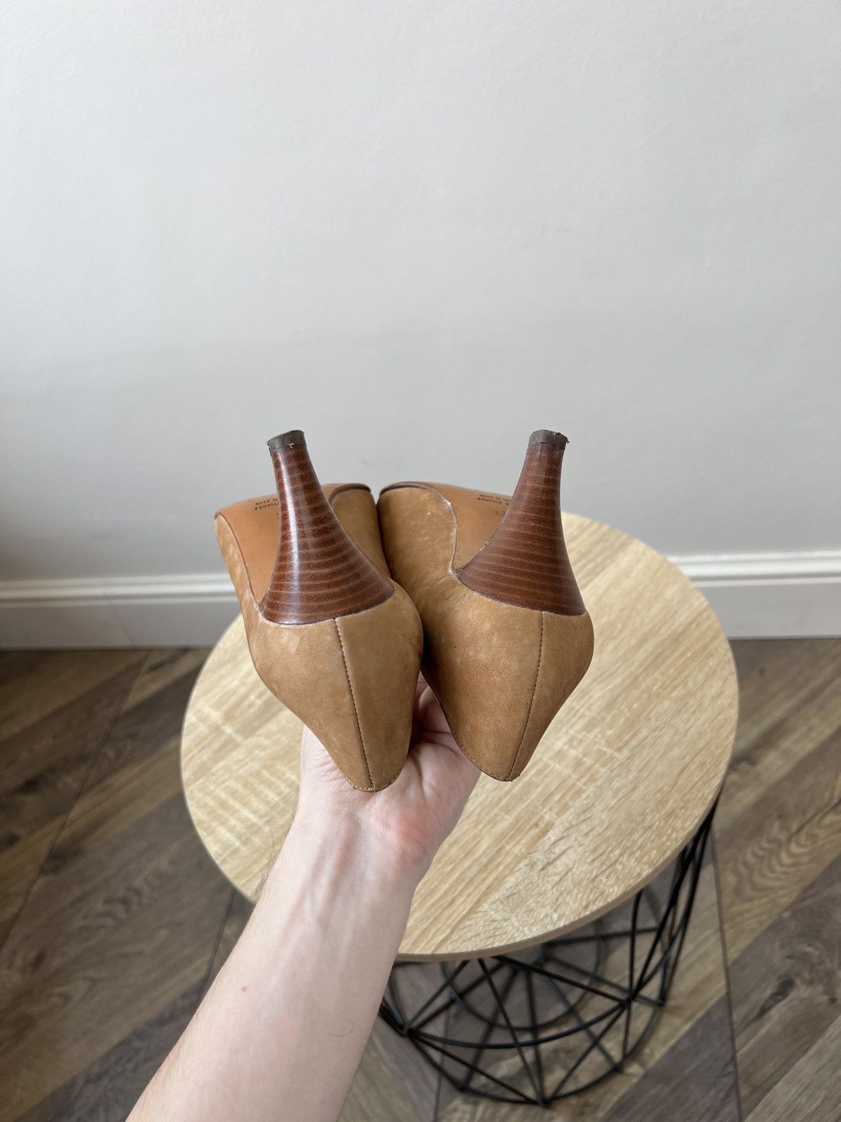 Celine Vintage Celine Women’s Brown Suede Leather Heels Pointed Toe Size US 7 / IT 37 - 14 Thumbnail