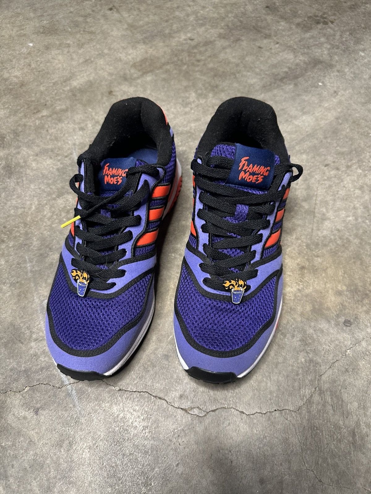 Adidas FLAMIN MOES (SIMPSONS & ADIDAS COLLAB) Size US 8 / EU 41 - 7 Thumbnail