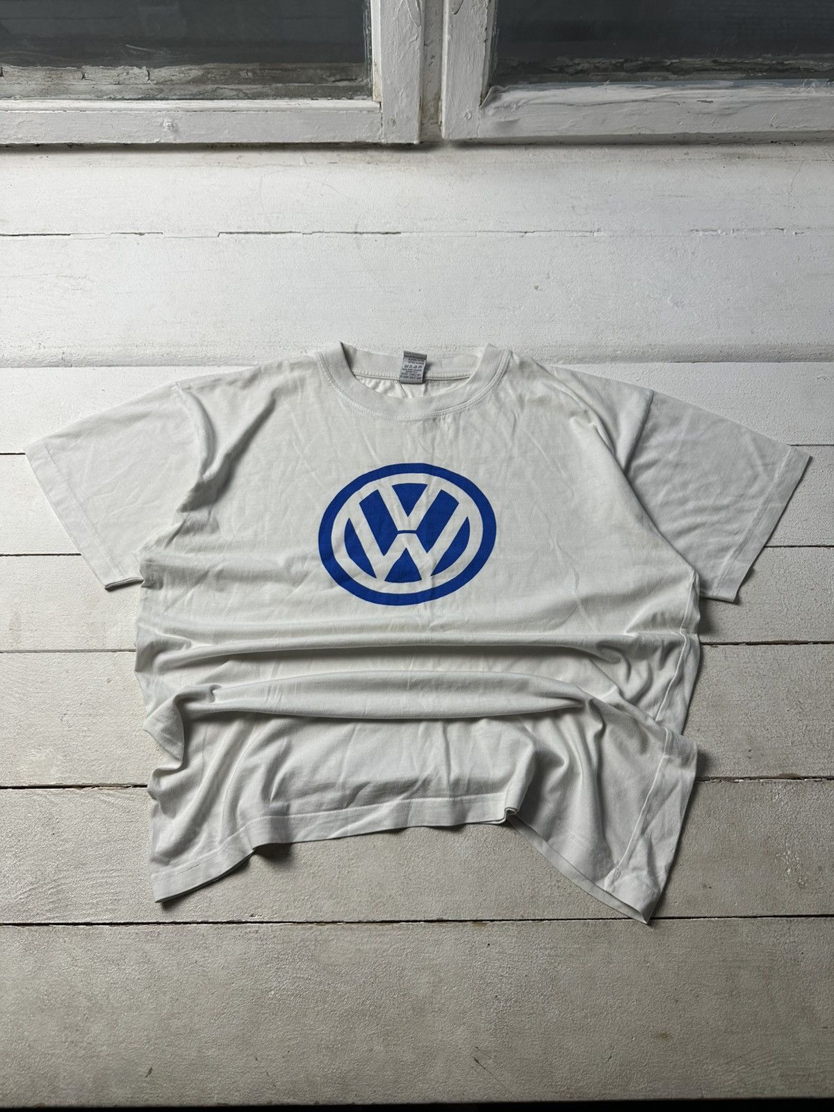 Other VNTG🚨 VOLKSWAGEN VW BIG LOGO WHITE MEN T-SHIRT XL Size US XL / EU 56 / 4 - 1 Thumbnail