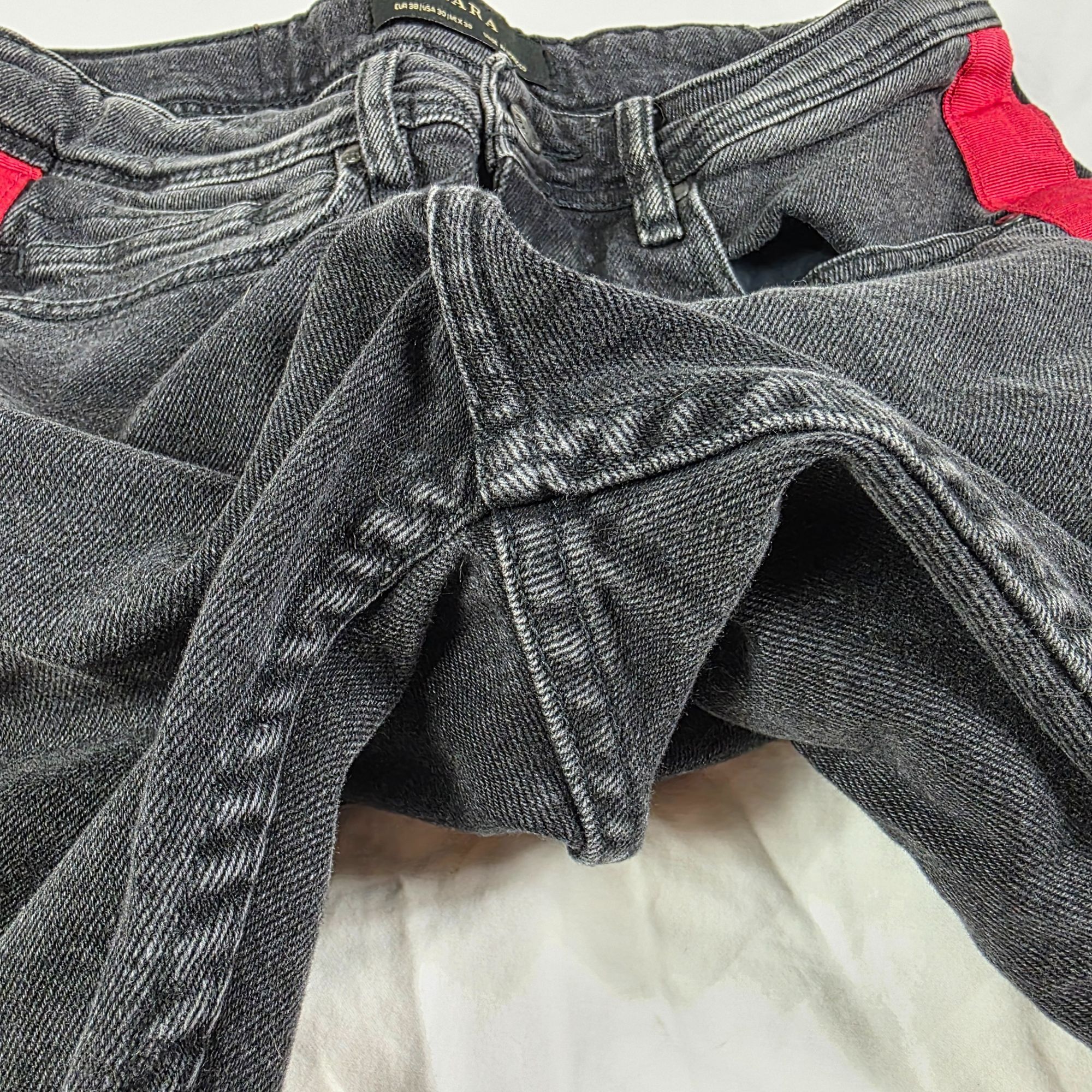 Zara Zara Womens Size 30 Skinny Jeans Black With Red Side Stripe Size 30" / US 8 / IT 44 - 6 Thumbnail