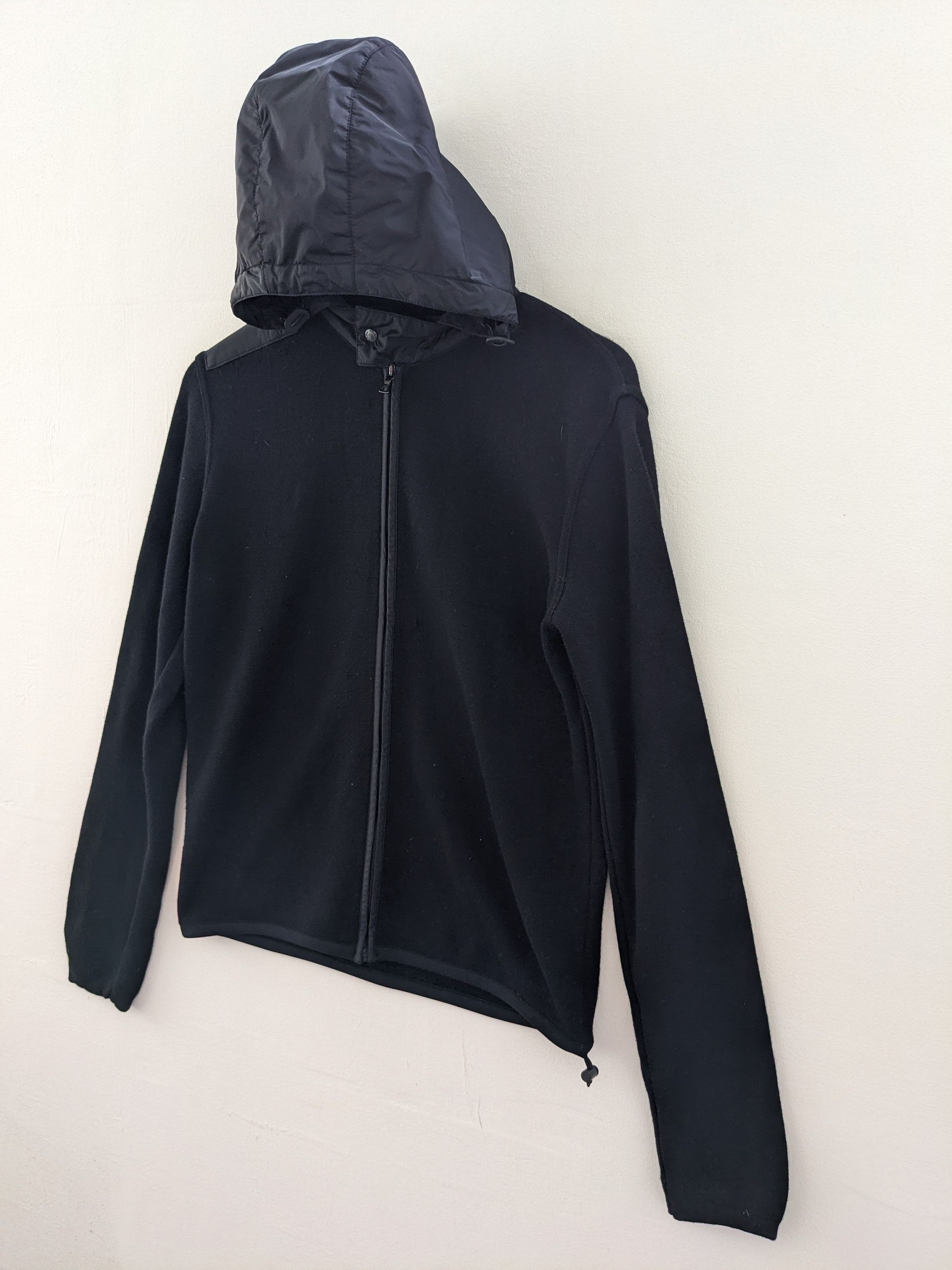 Prada Vintage Prada Hoodie Jacket Black Size M / US 6-8 / IT 42-44 - 2 Thumbnail