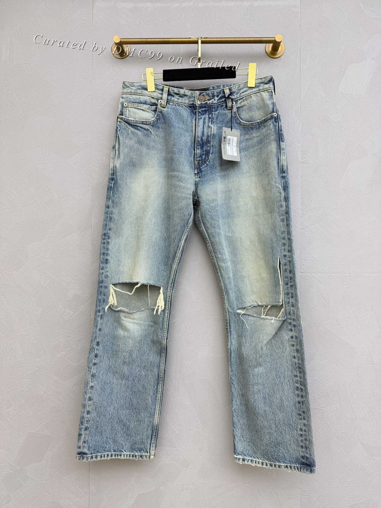 Balenciaga Balenciaga Distressed Wide Straight Jeans Size US 26 / EU 42 - 1 Thumbnail