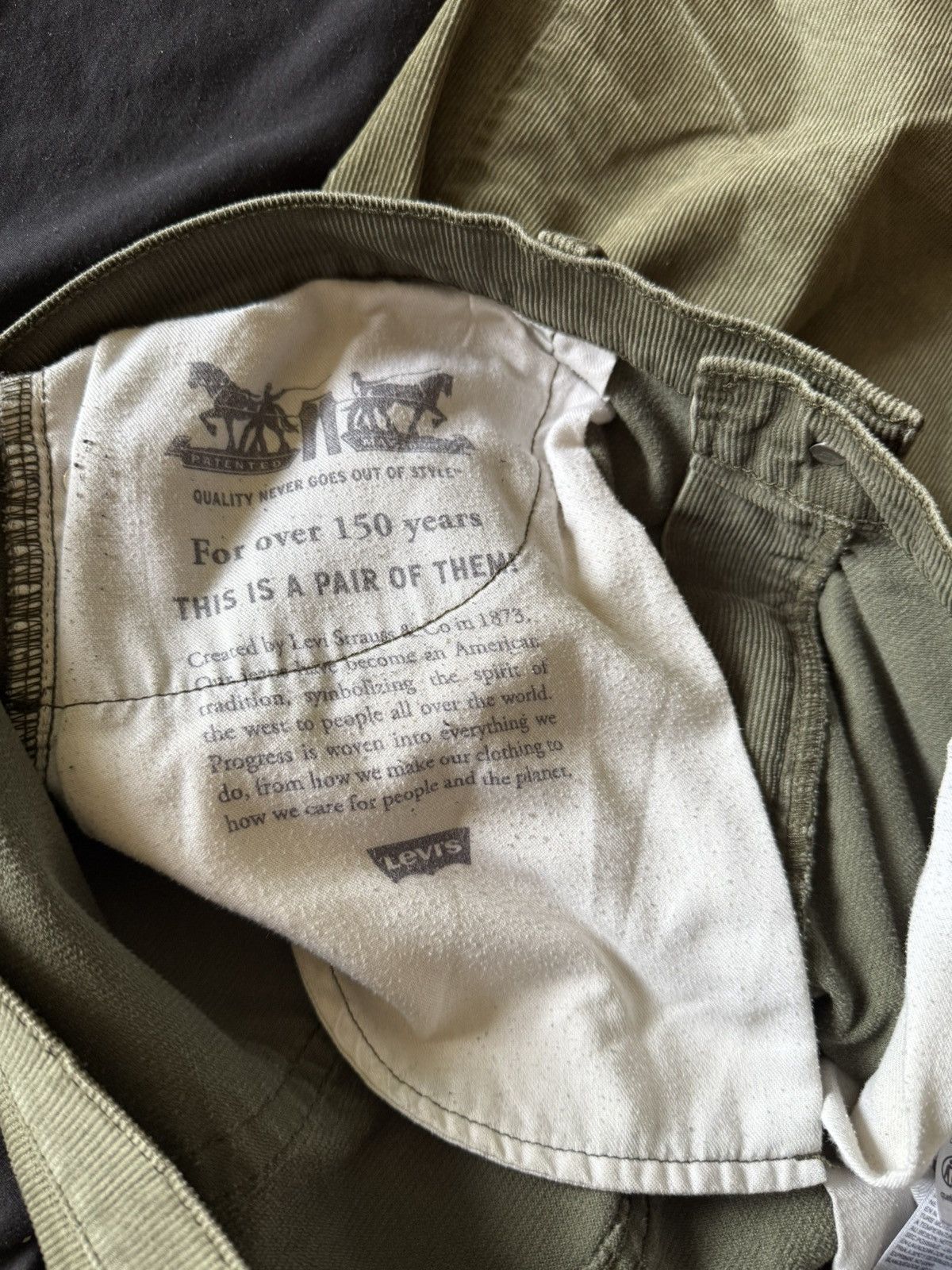 Levi's 505 corduroy jeans Size US 38 / EU 54 - 7 Thumbnail
