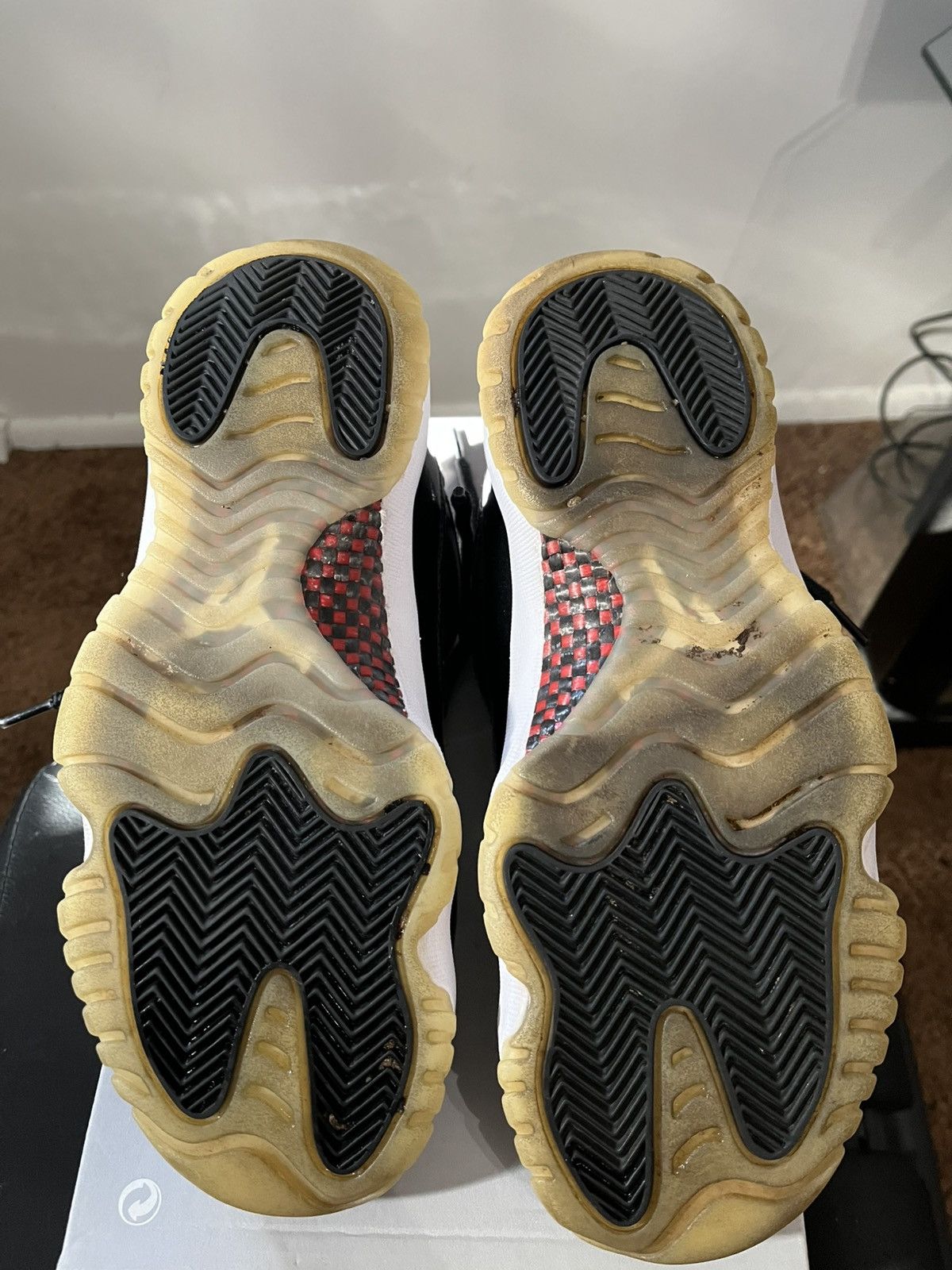 Jordan Brand Air Jordan 11 Retro Low Size US 8 / EU 41 - 4 Thumbnail