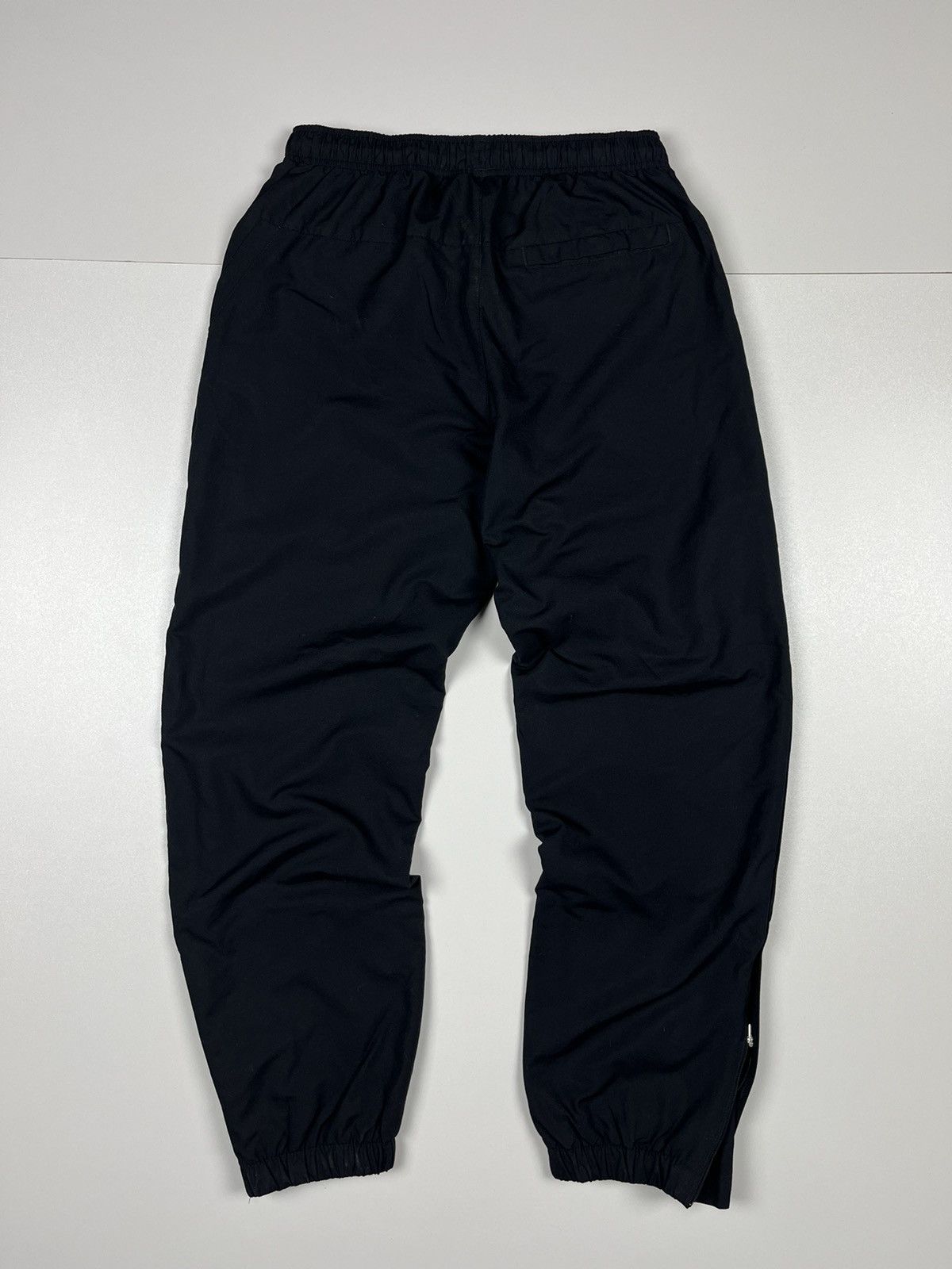 Nike Vintage Nike 90s Nylon Basic TrackPants Size US 32 / EU 48 - 2 Thumbnail