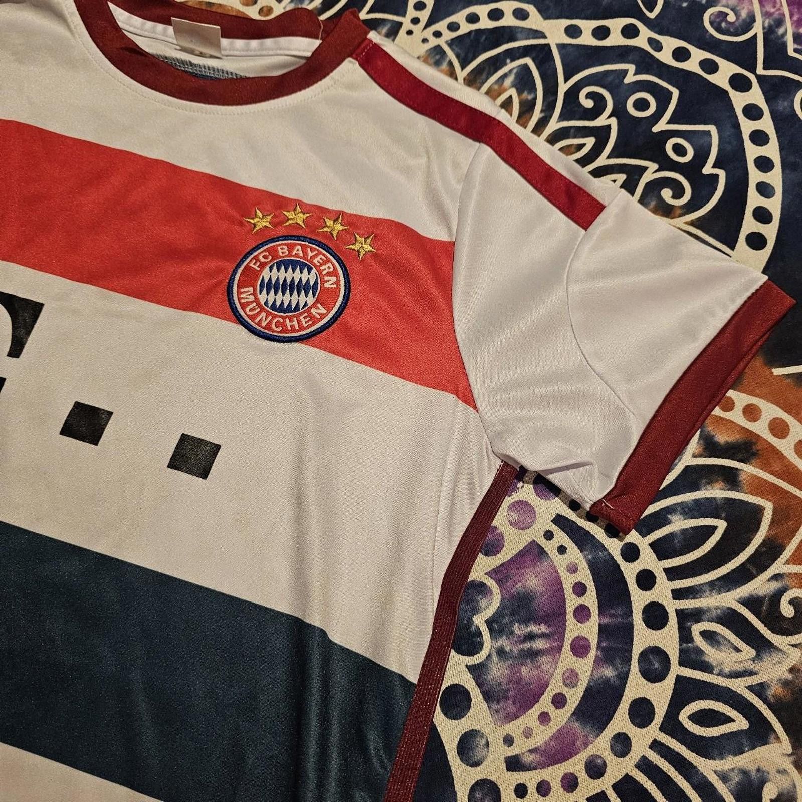 Designer FC Bayren Munchen T-Mobile Soccer Jersey Size US S / EU 44-46 / 1 - 6 Thumbnail